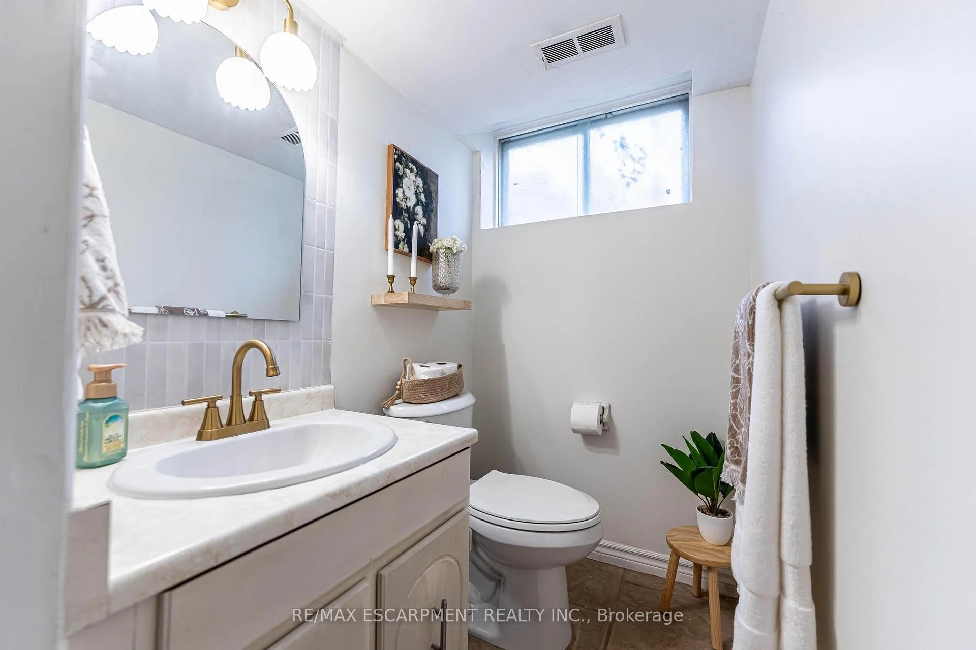 Photo 20 of 55 Juanita Drive, Hamilton, Westcliffe — HOMEH