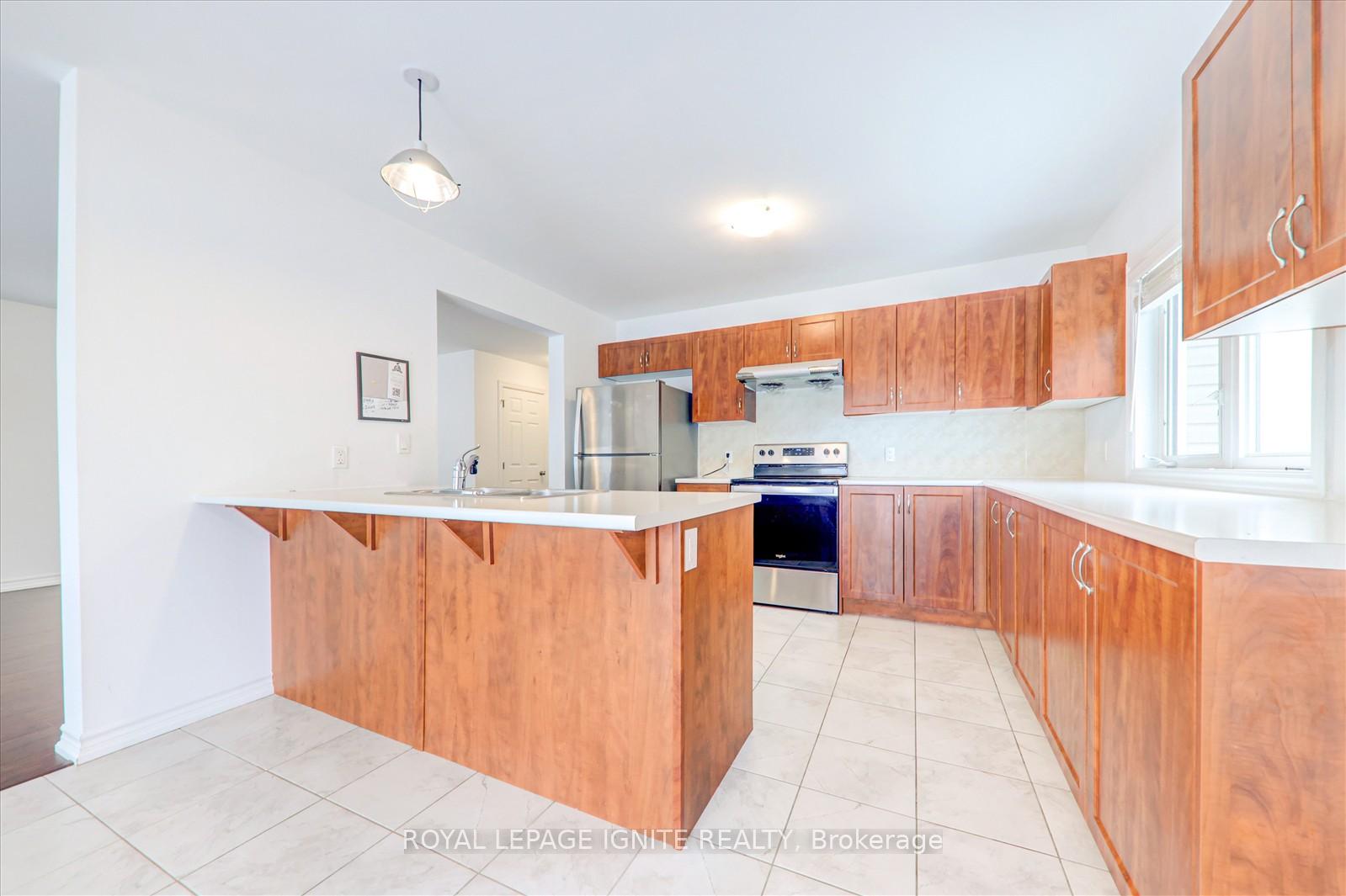 Photo 14 of 118 Brennan Crescent, Loyalist, Odessa — HOMEH