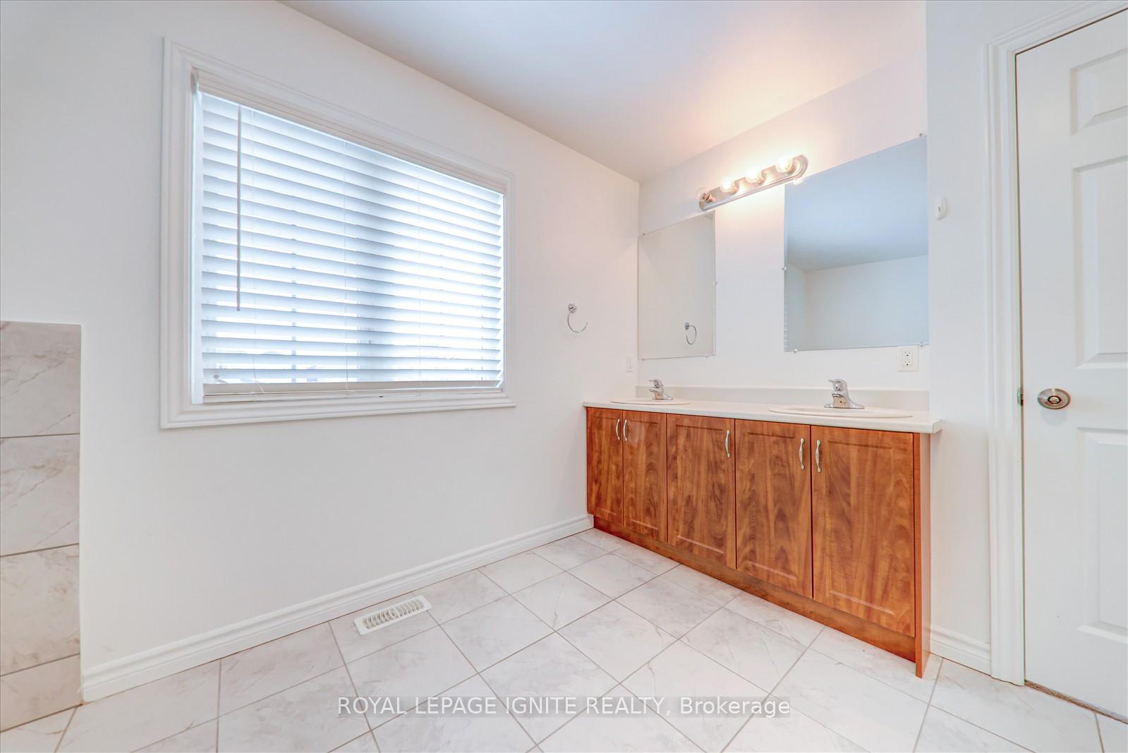 Photo 23 of 118 Brennan Crescent, Loyalist, Odessa — HOMEH