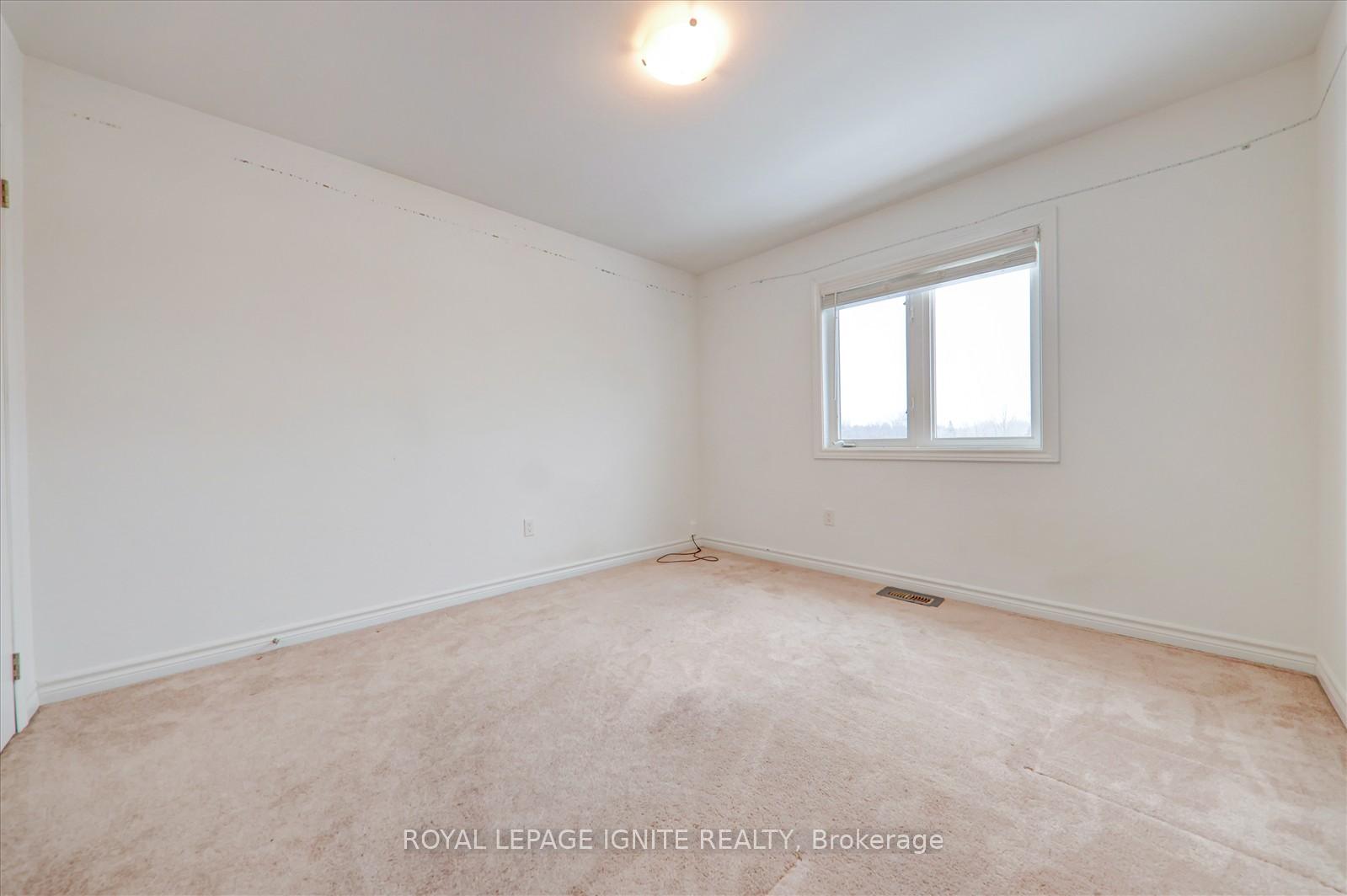 Photo 29 of 118 Brennan Crescent, Loyalist, Odessa — HOMEH