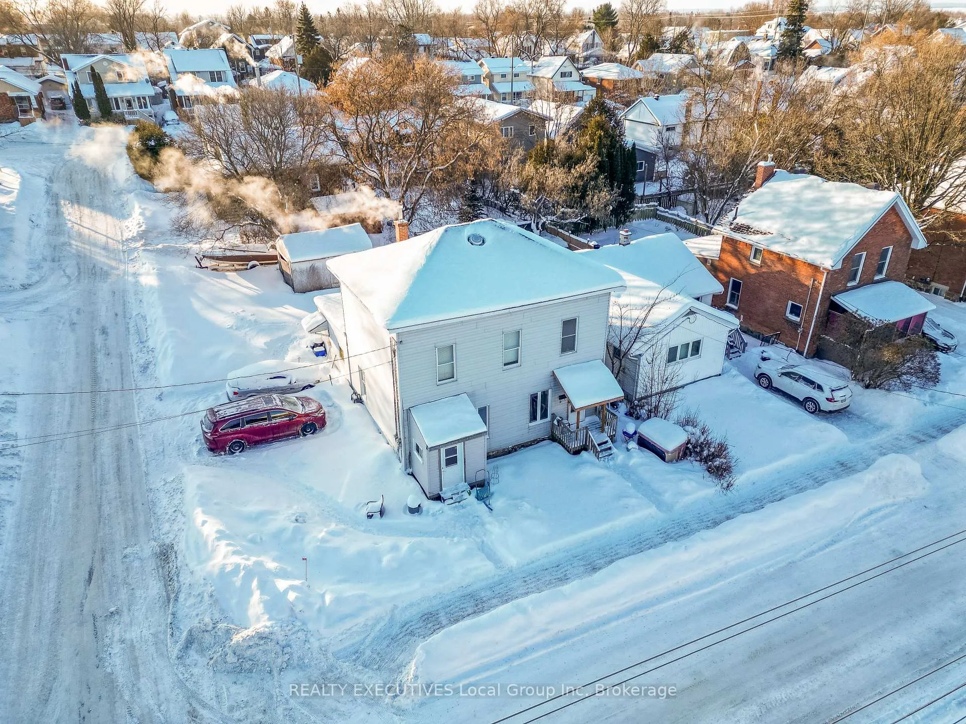 Photo 1 of 997 Hammond Street, North Bay, Central — HOMEH