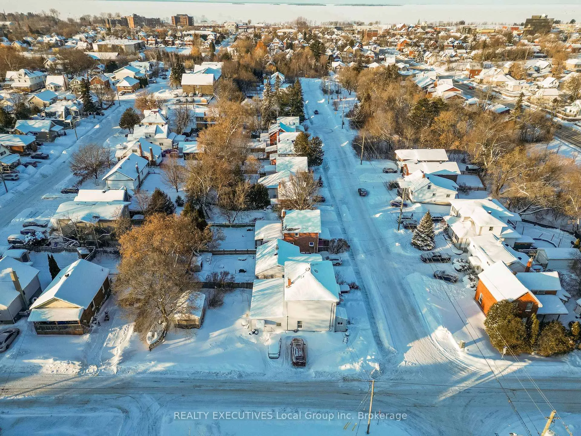 Photo 19 of 997 Hammond Street, North Bay, Central — HOMEH