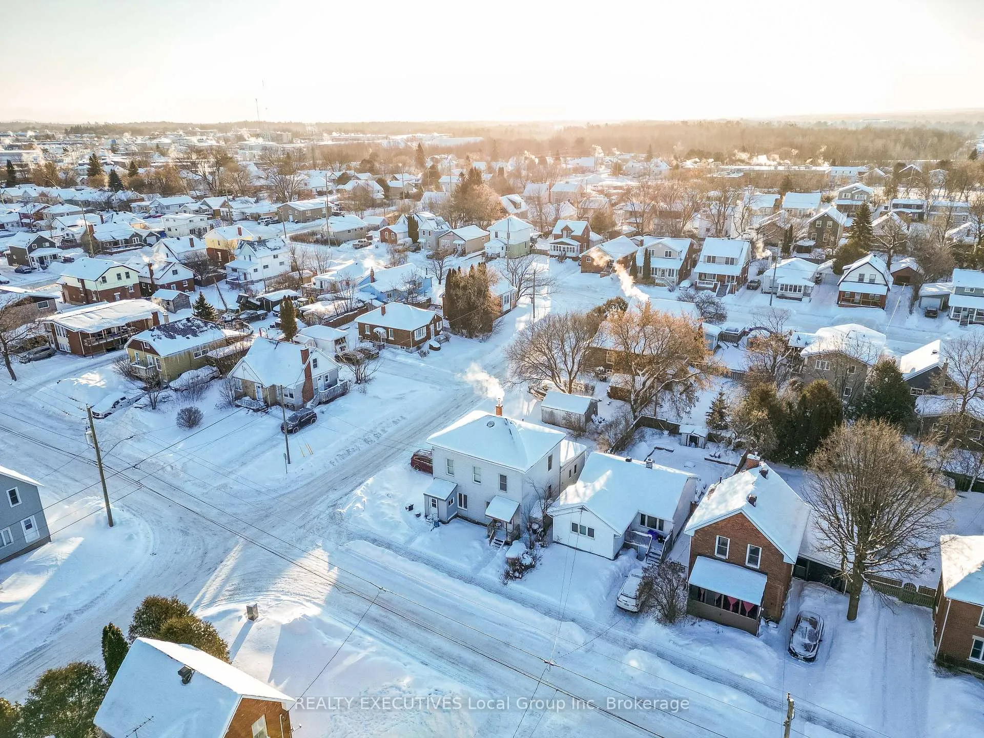 Photo 20 of 997 Hammond Street, North Bay, Central — HOMEH