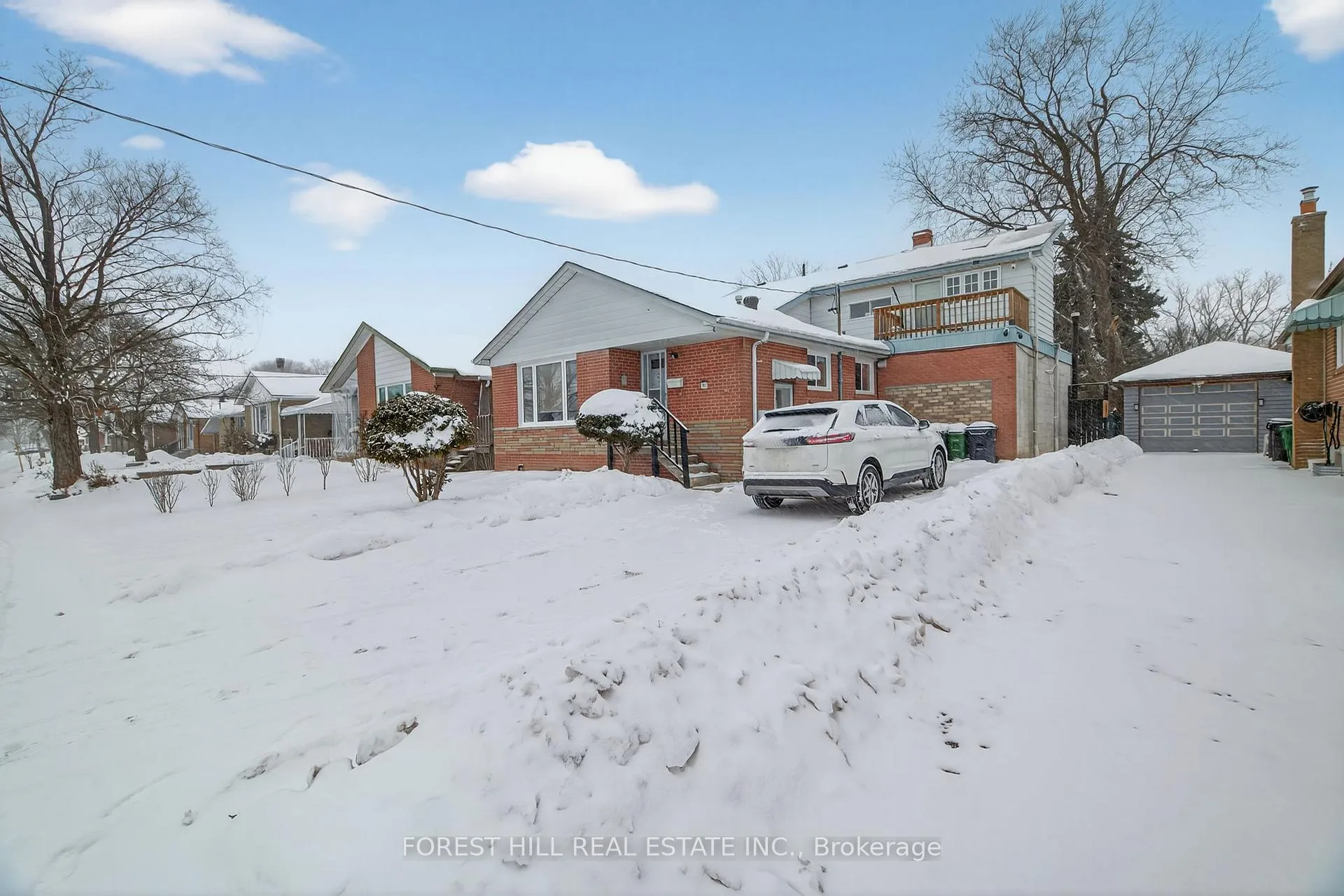 Photo 1 of 81 Taysham Crescent, Etobicoke, Thistletown-Beaumonde Heights — HOMEH