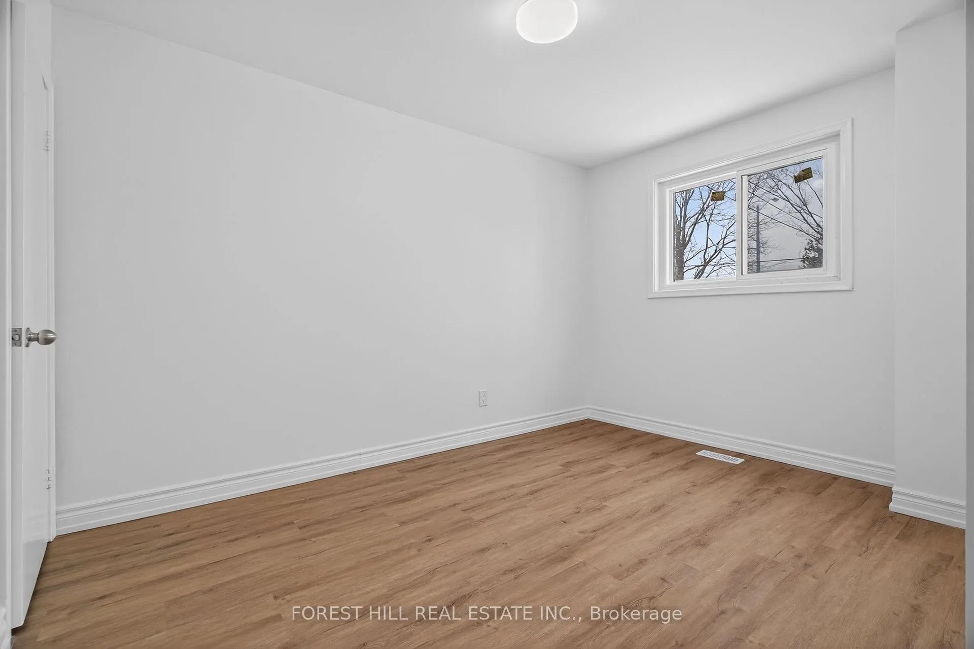 Photo 13 of 81 Taysham Crescent, Etobicoke, Thistletown-Beaumonde Heights — HOMEH