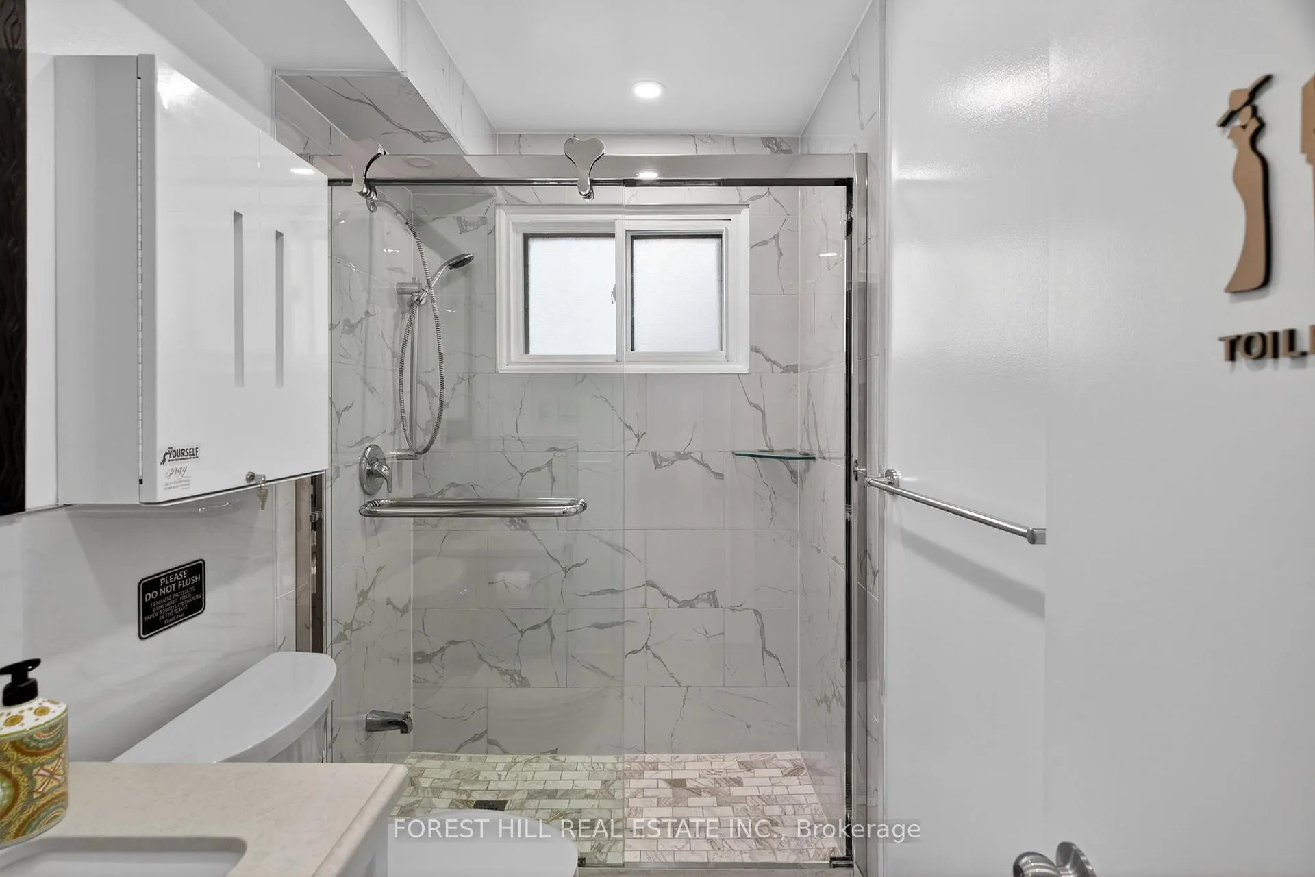 Photo 17 of 81 Taysham Crescent, Etobicoke, Thistletown-Beaumonde Heights — HOMEH