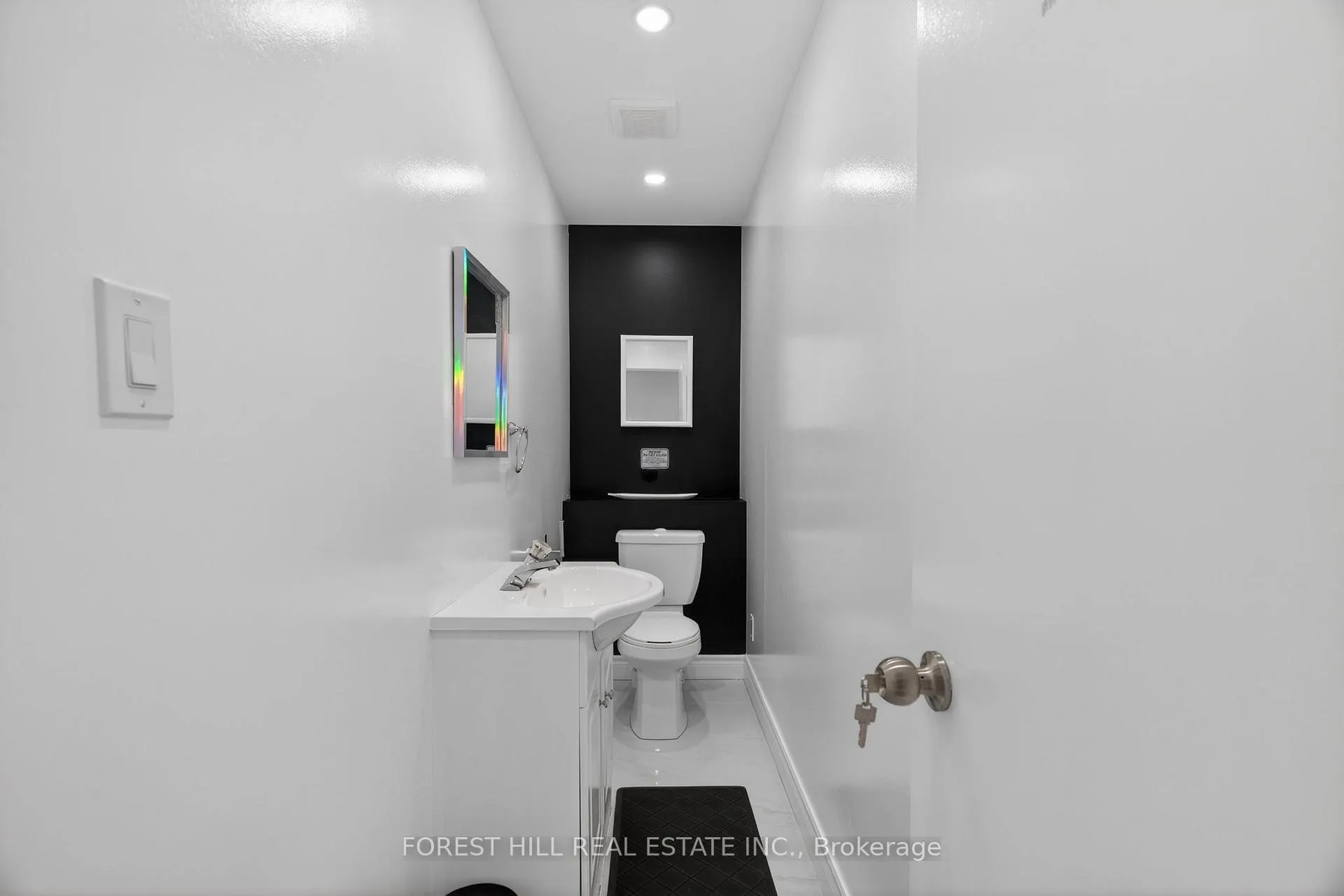 Photo 24 of 81 Taysham Crescent, Etobicoke, Thistletown-Beaumonde Heights — HOMEH