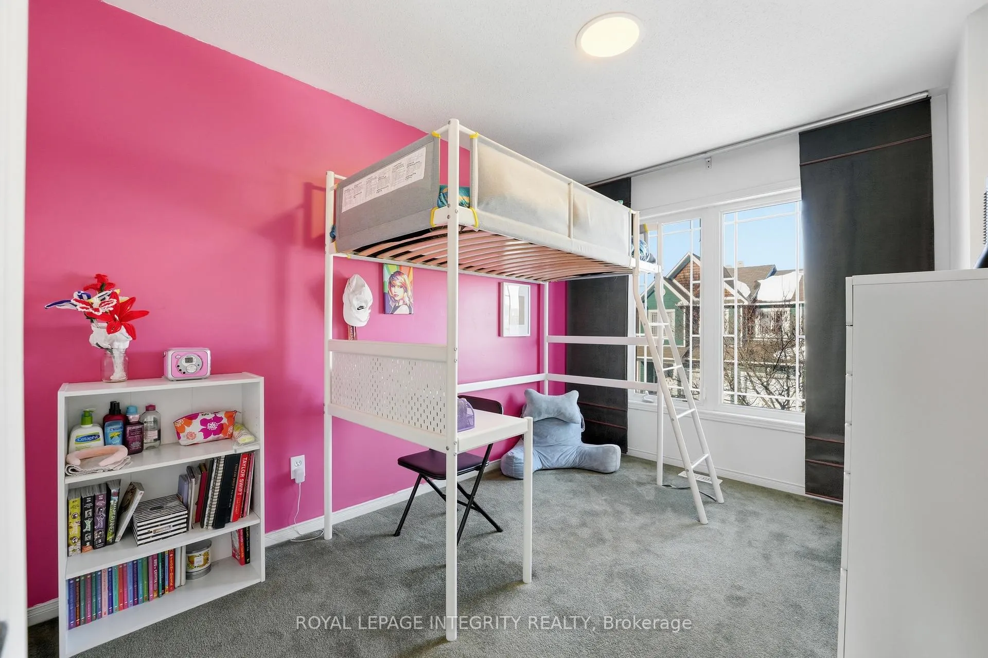 Photo 17 of 356 Hillsboro Private, Ottawa, Kanata - Emerald Meadows/Trailwest — HOMEH