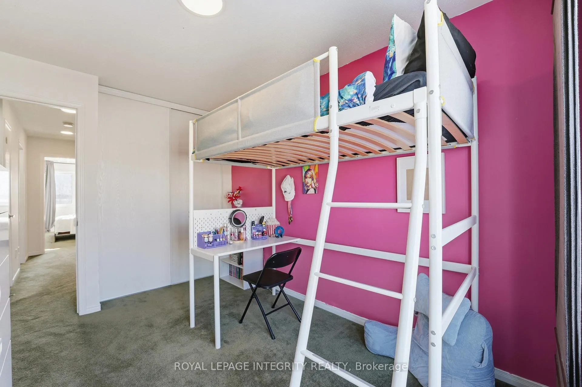 Photo 18 of 356 Hillsboro Private, Ottawa, Kanata - Emerald Meadows/Trailwest — HOMEH