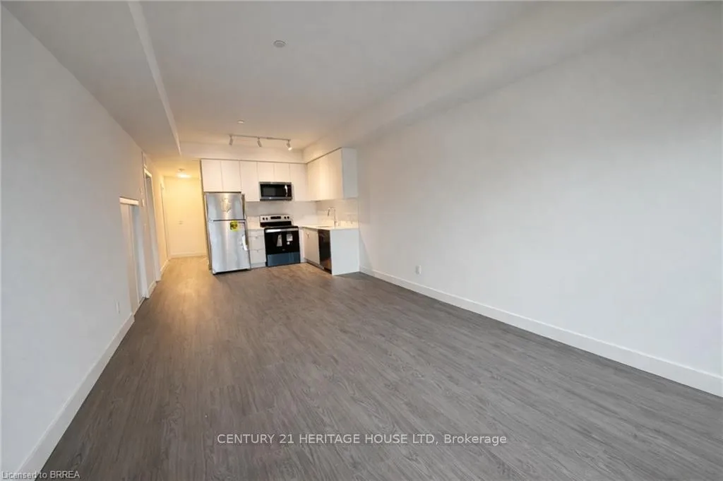 Photo 2 of Unit 210, 16 Melbourne Avenue, St. Catharines, Downtown — HOMEH