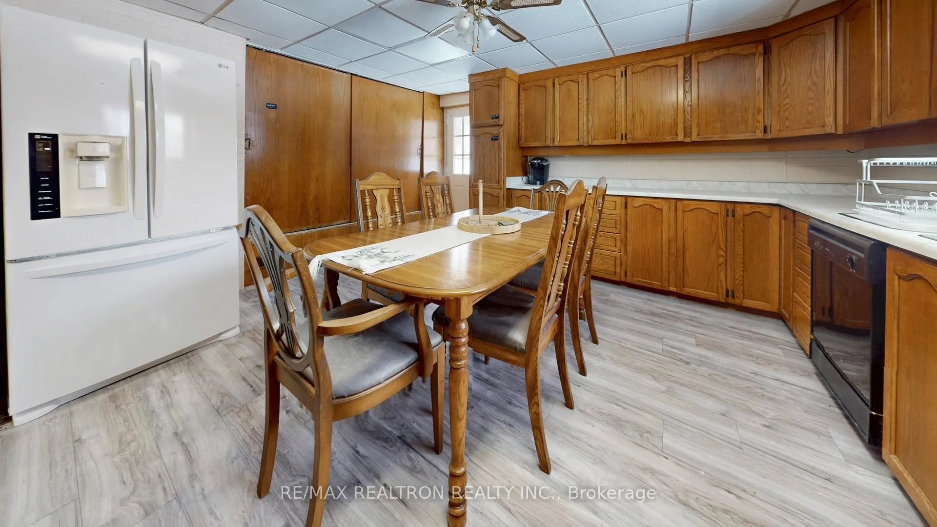Photo 12 of 196 Ways Bay Drive, Georgina, Keswick North — HOMEH