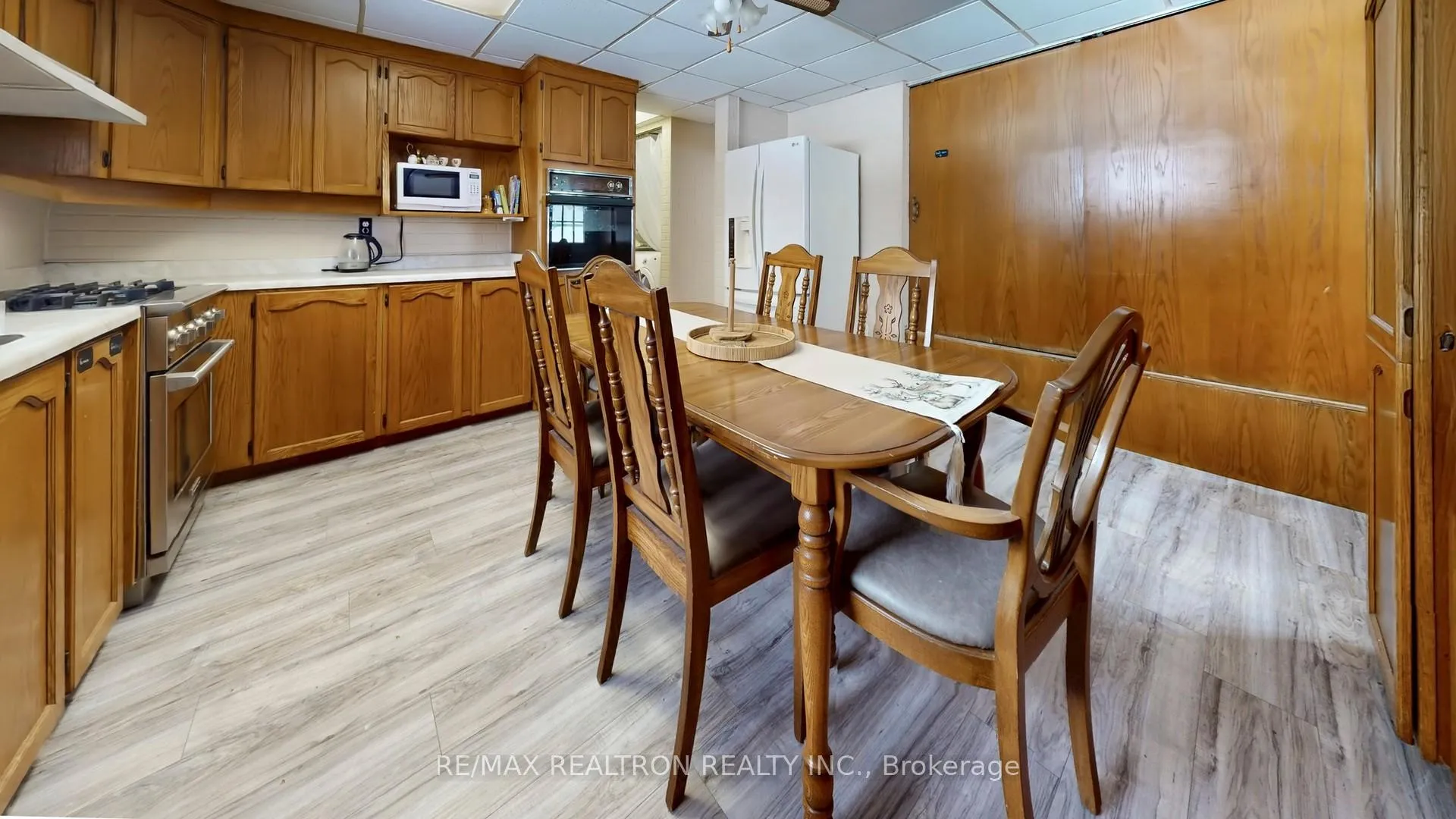 Photo 13 of 196 Ways Bay Drive, Georgina, Keswick North — HOMEH
