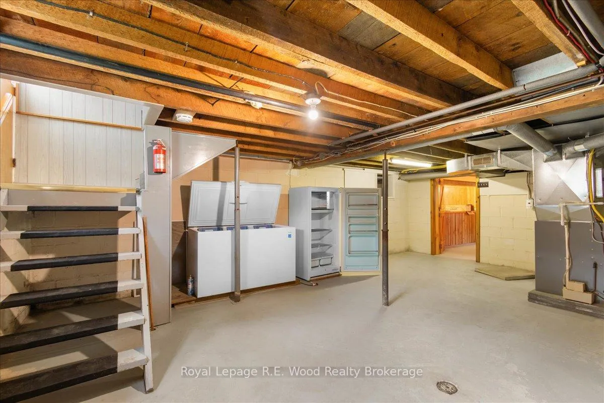 Photo 23 of 55489 Best Line, Bayham, Rural Bayham — HOMEH