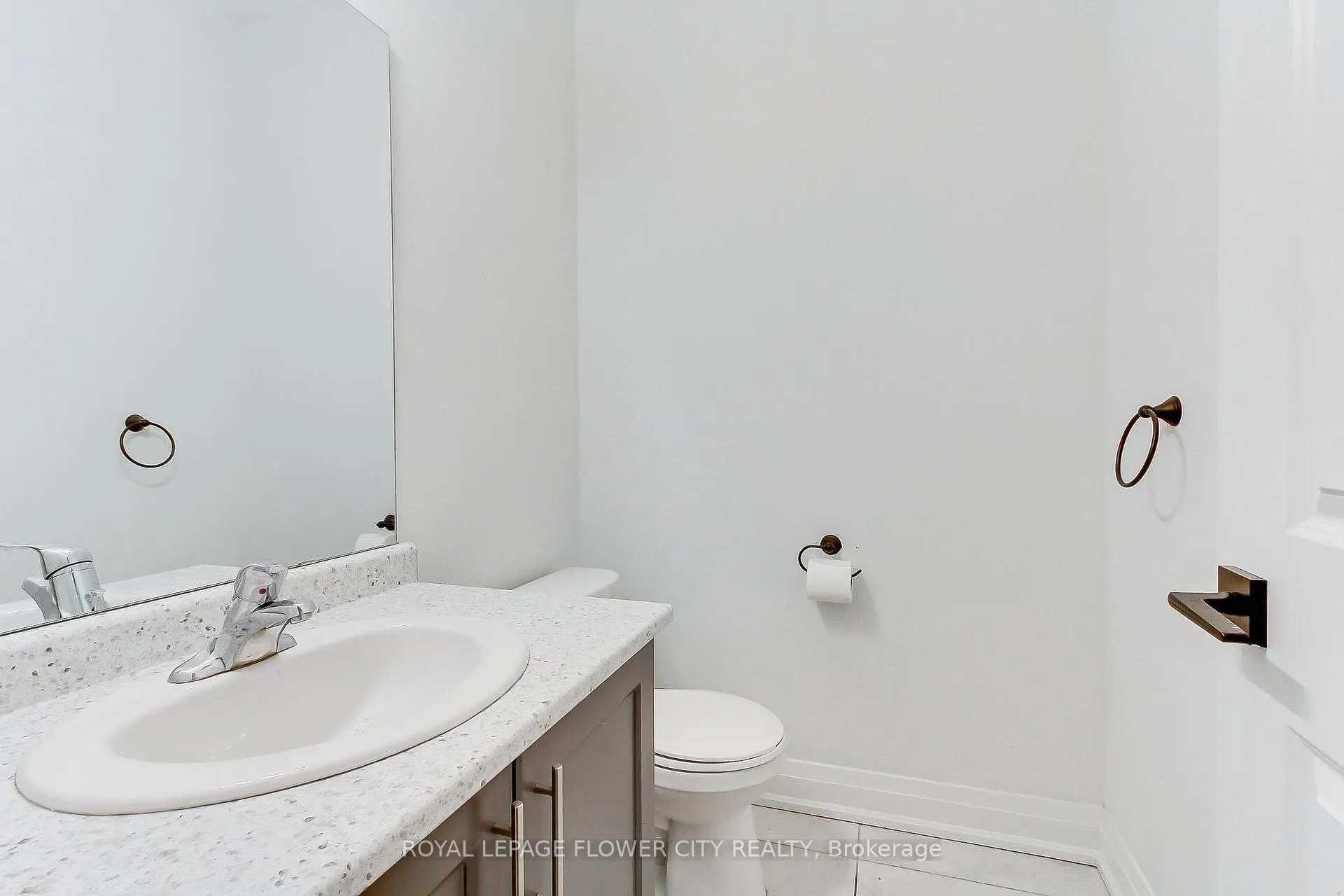 Photo 27 of 9 Dalbeattie Drive, Brampton, Bram West — HOMEH