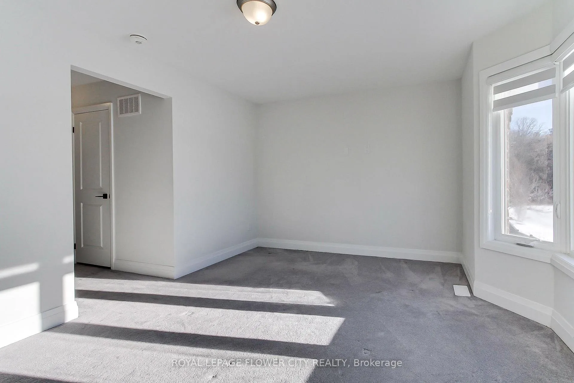 Photo 32 of 9 Dalbeattie Drive, Brampton, Bram West — HOMEH