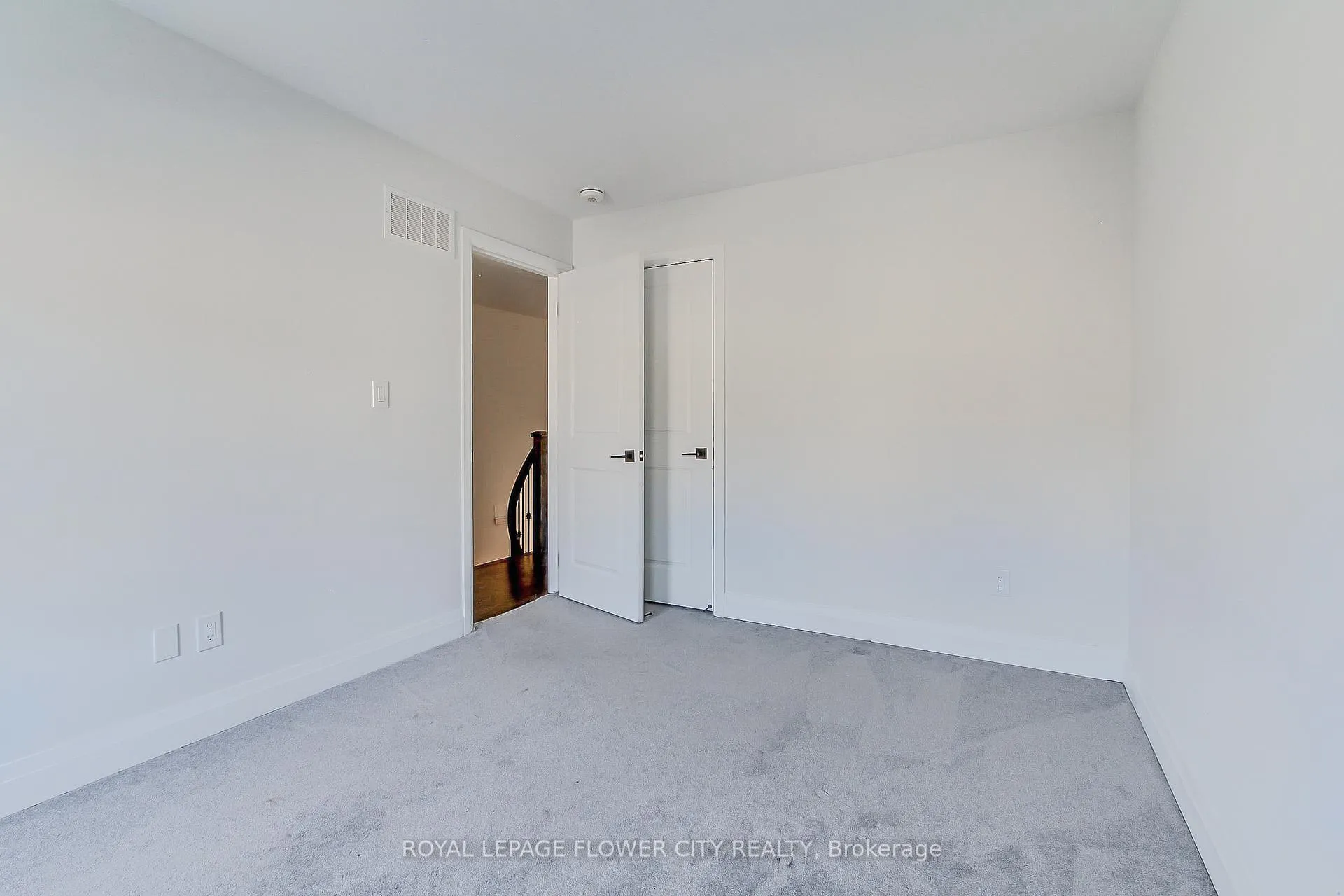 Photo 40 of 9 Dalbeattie Drive, Brampton, Bram West — HOMEH