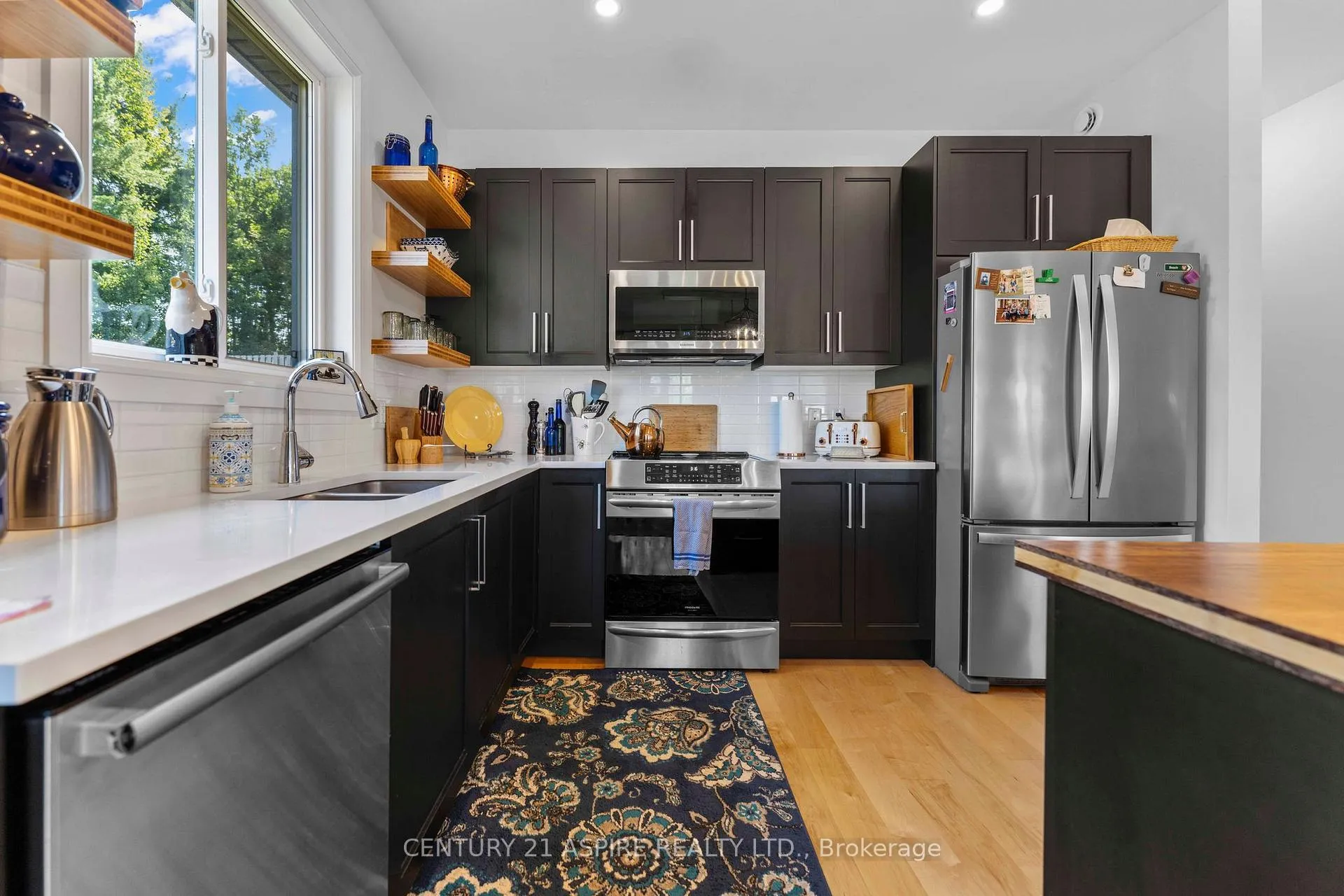 Photo 11 of 1002 Butler Boulevard, Petawawa — HOMEH