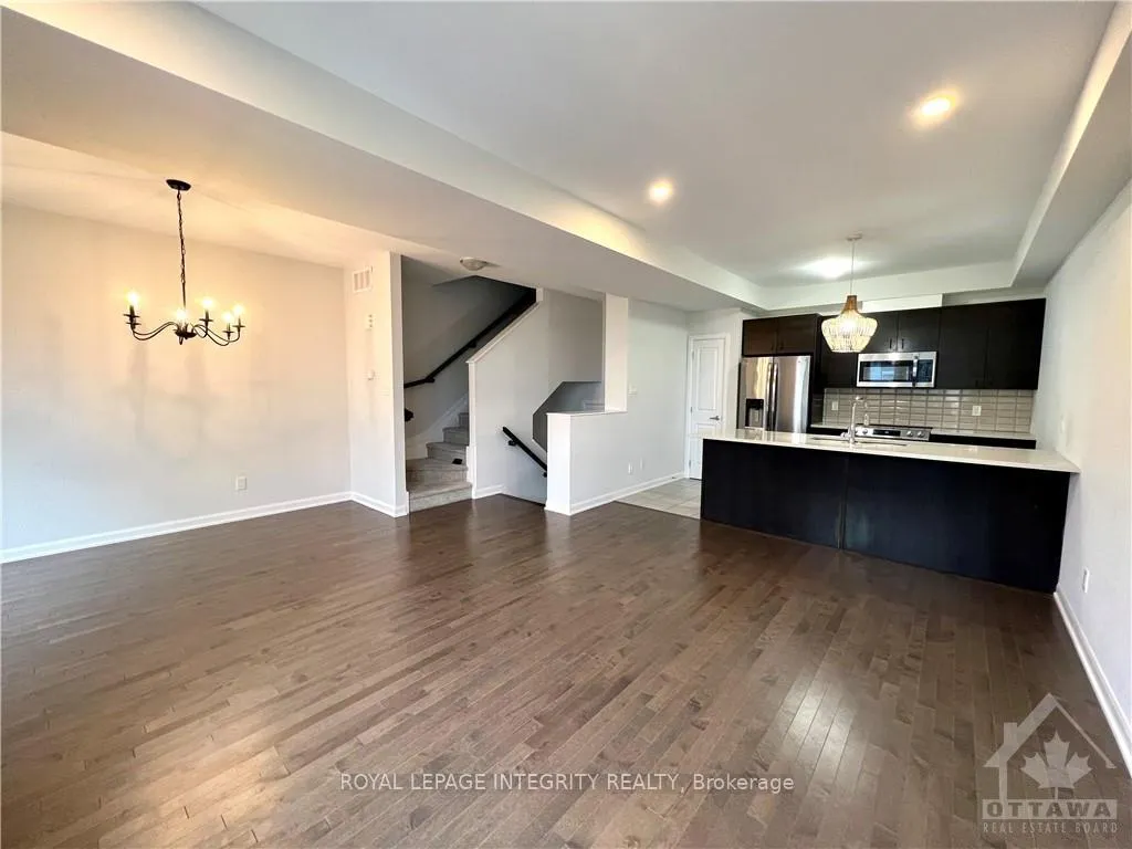 Photo 10 of 502 Galmoy Way, Ottawa, Barrhaven - Half Moon Bay — HOMEH