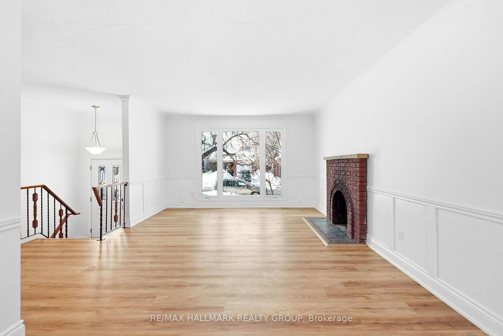 Photo 7 of 145 Larkin Drive, Ottawa, Barrhaven - Pheasant Run — HOMEH