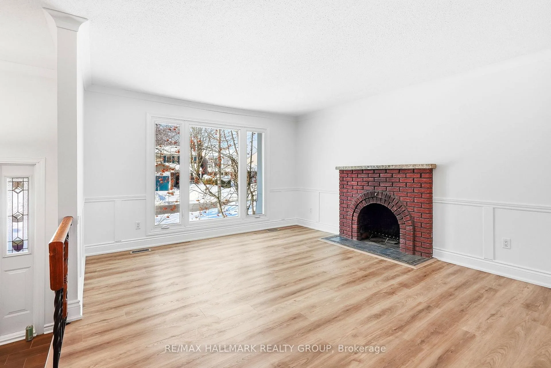 Photo 8 of 145 Larkin Drive, Ottawa, Barrhaven - Pheasant Run — HOMEH