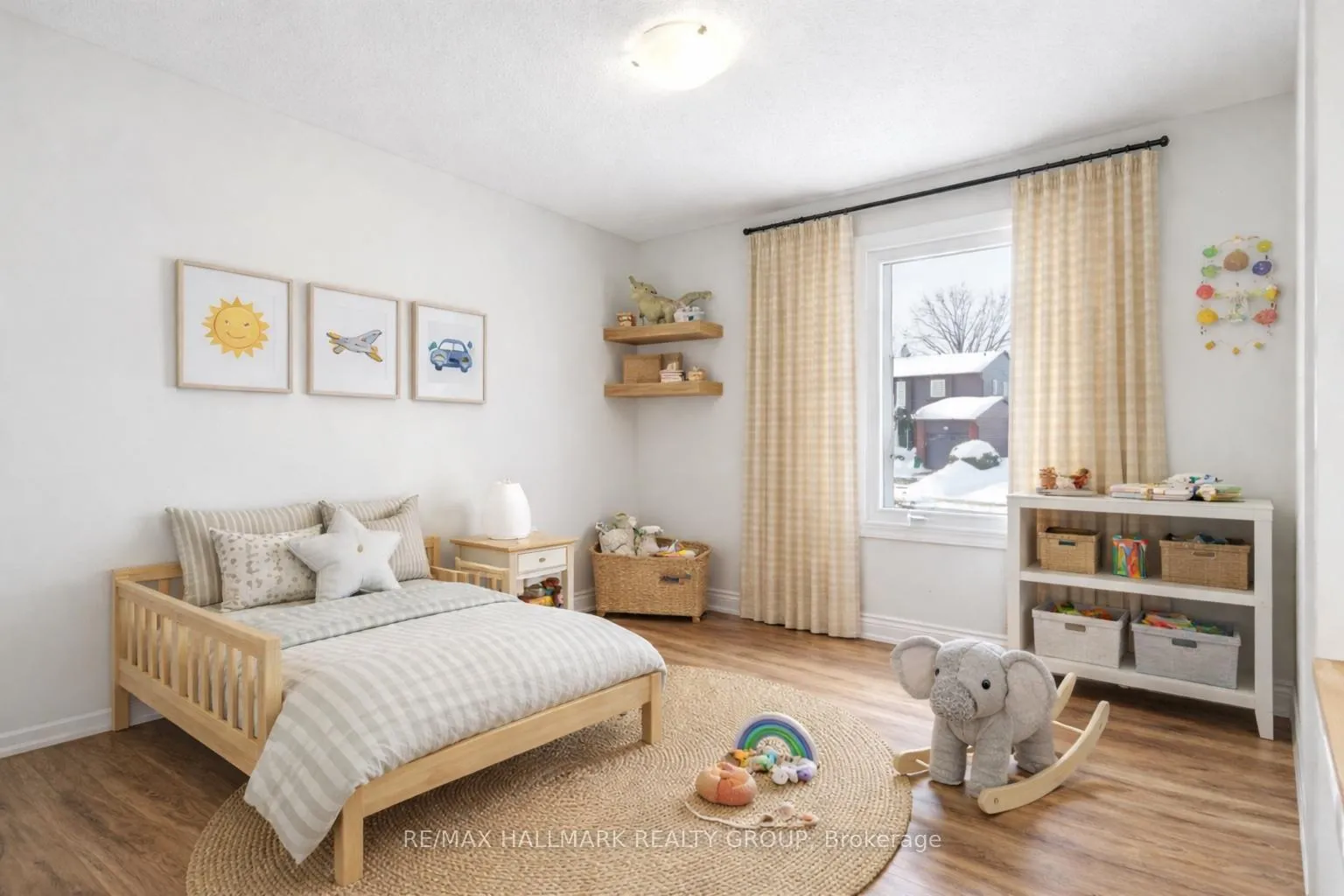 Photo 21 of 145 Larkin Drive, Ottawa, Barrhaven - Pheasant Run — HOMEH