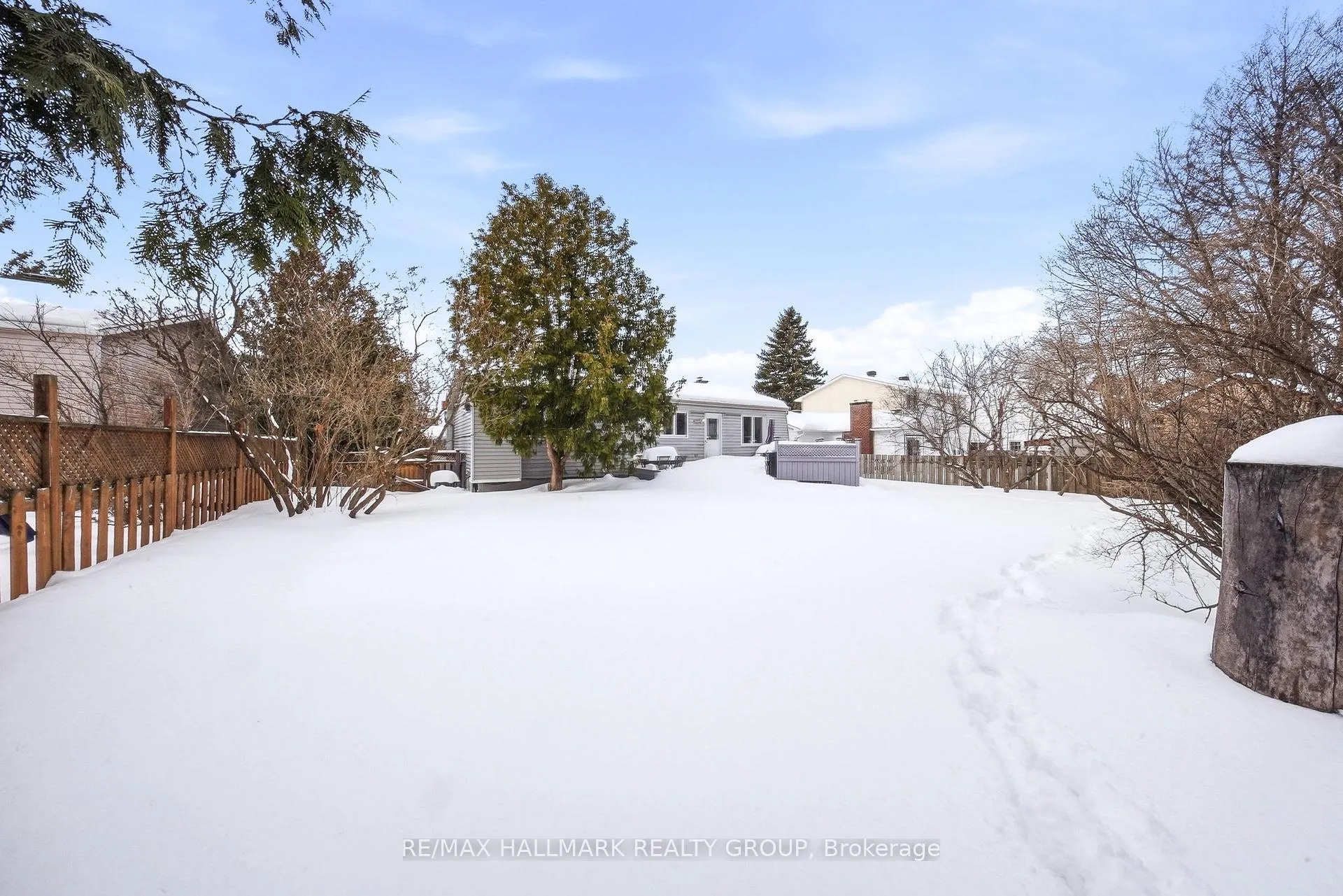 Photo 32 of 145 Larkin Drive, Ottawa, Barrhaven - Pheasant Run — HOMEH