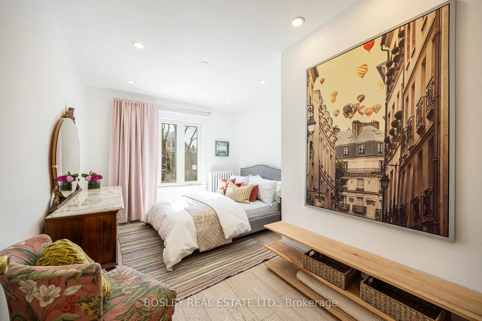 Photo 10 of 110 Grenadier Road, Toronto, High Park-Swansea — HOMEH