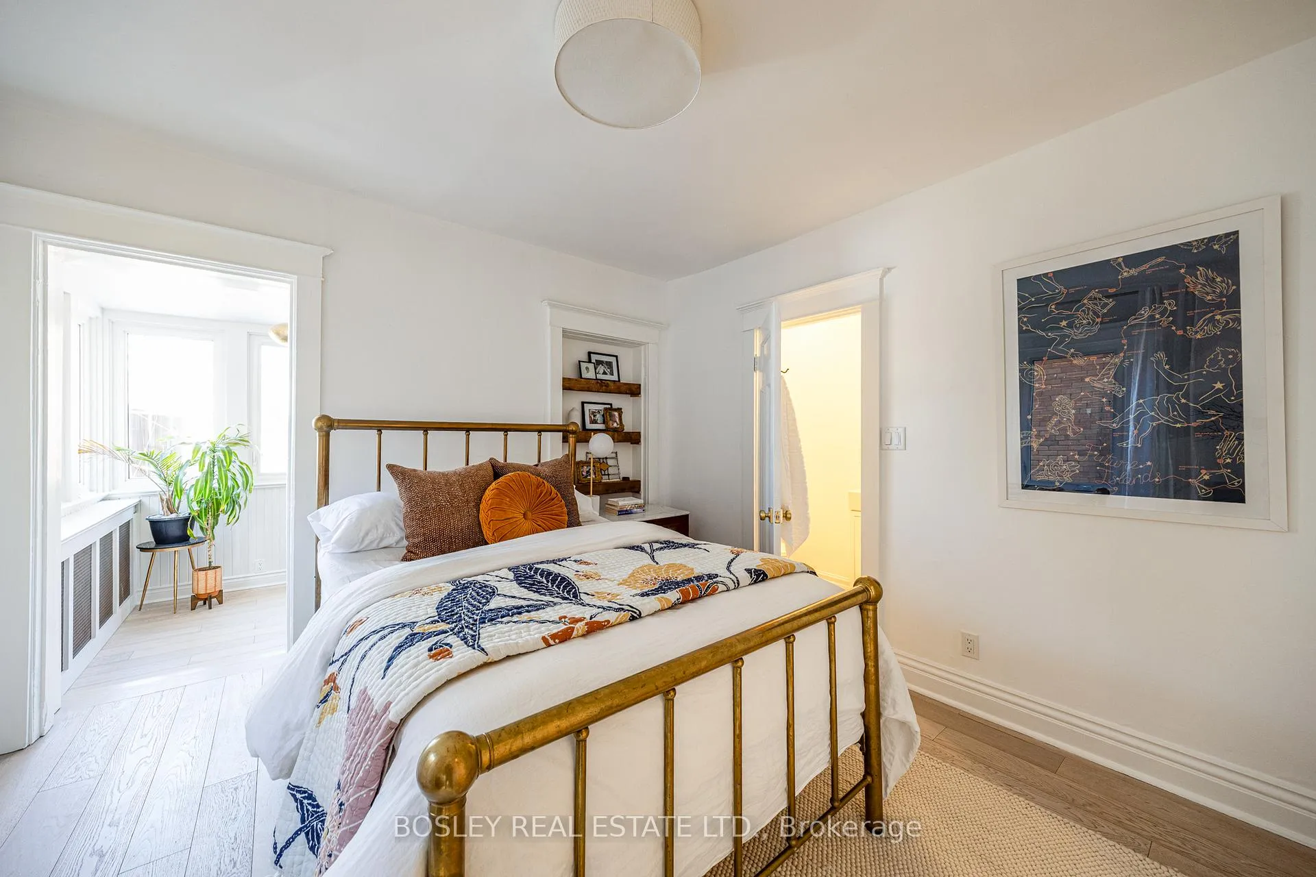 Photo 13 of 110 Grenadier Road, Toronto, High Park-Swansea — HOMEH
