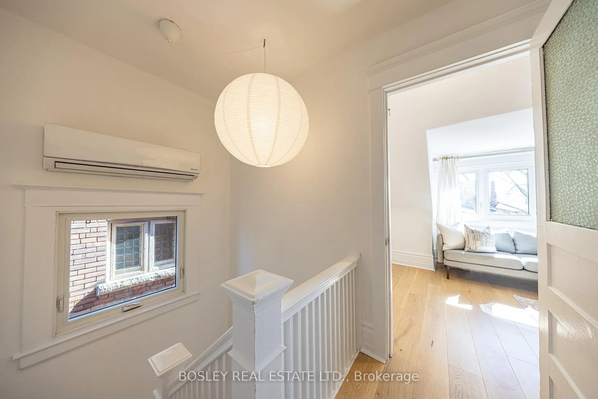 Photo 22 of 110 Grenadier Road, Toronto, High Park-Swansea — HOMEH