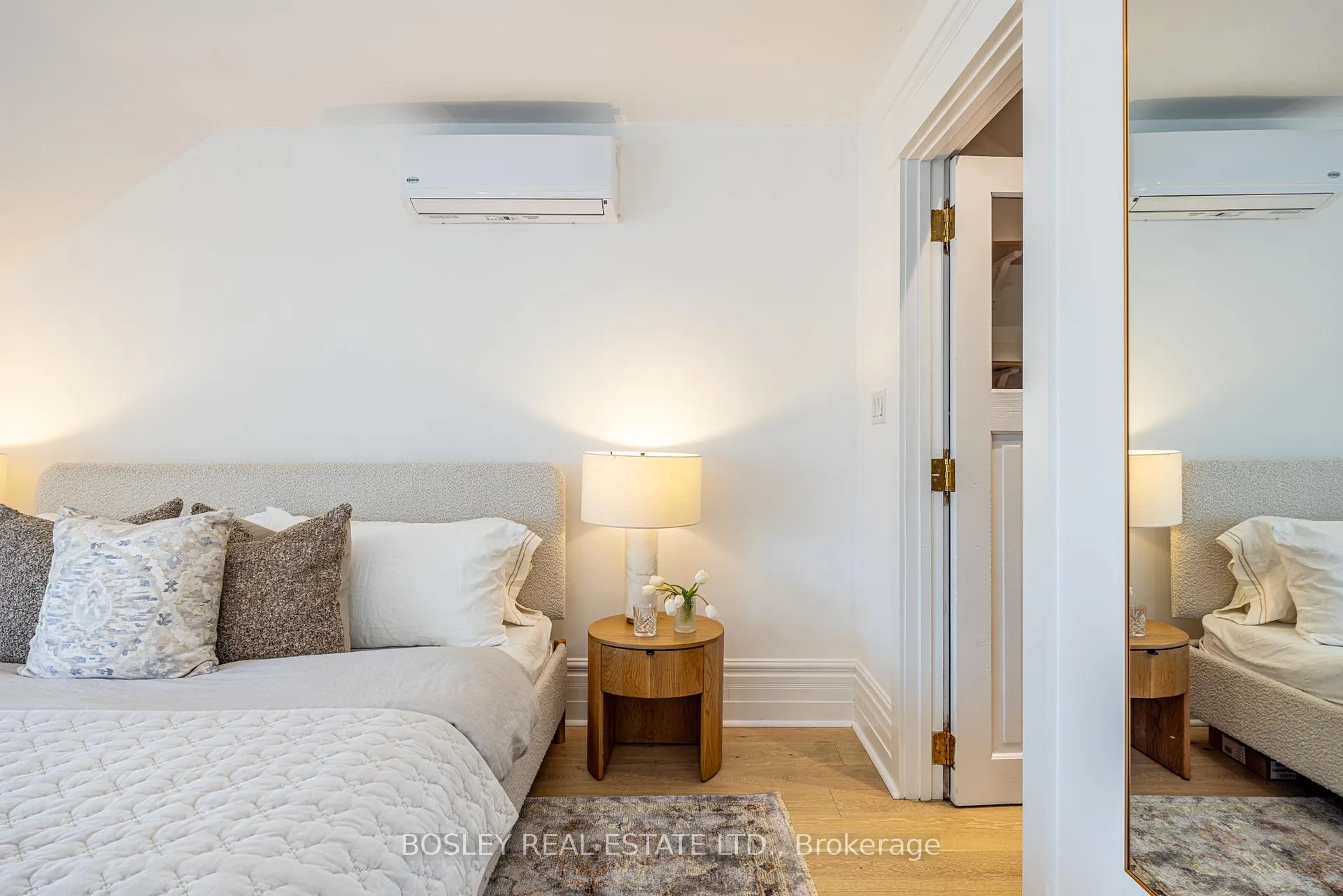 Photo 28 of 110 Grenadier Road, Toronto, High Park-Swansea — HOMEH