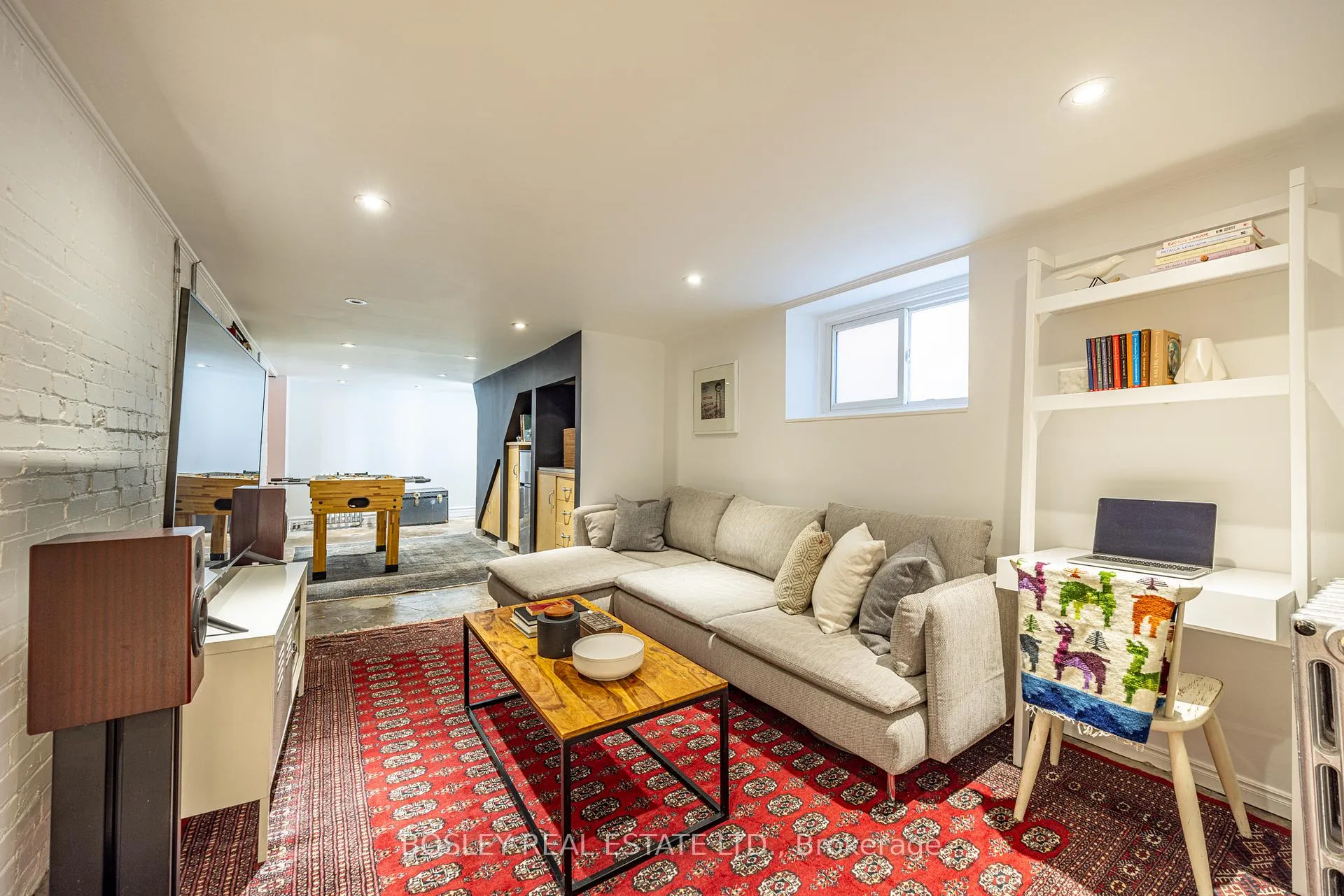 Photo 38 of 110 Grenadier Road, Toronto, High Park-Swansea — HOMEH