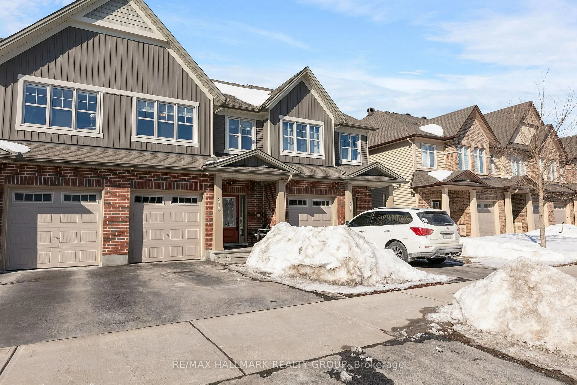 Photo 1 of 813 Miikana Road, Ottawa, Blossom Park/Kemp Park/Findlay Creek — HOMEH