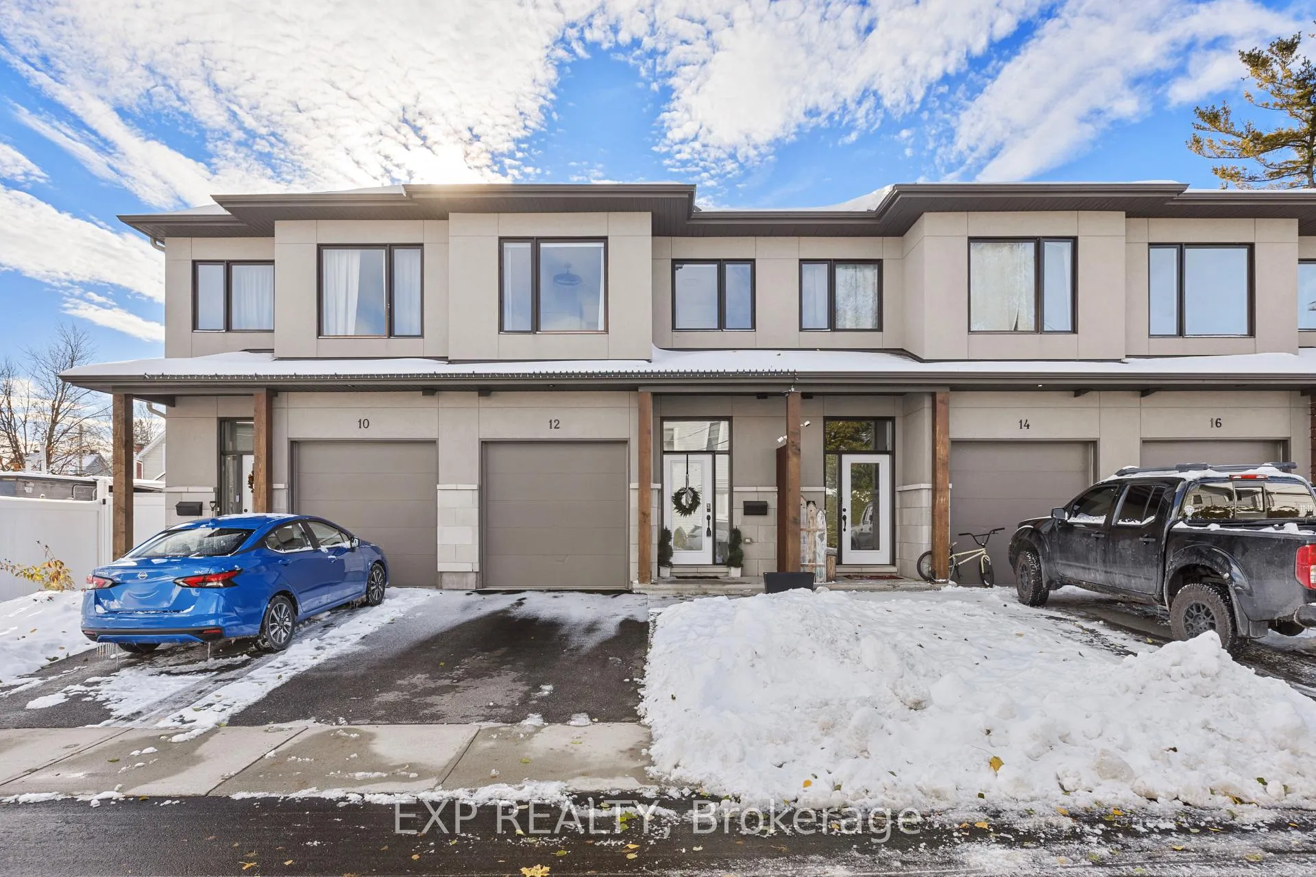 Photo 1 of 12 Charles Street, Carleton Place — HOMEH
