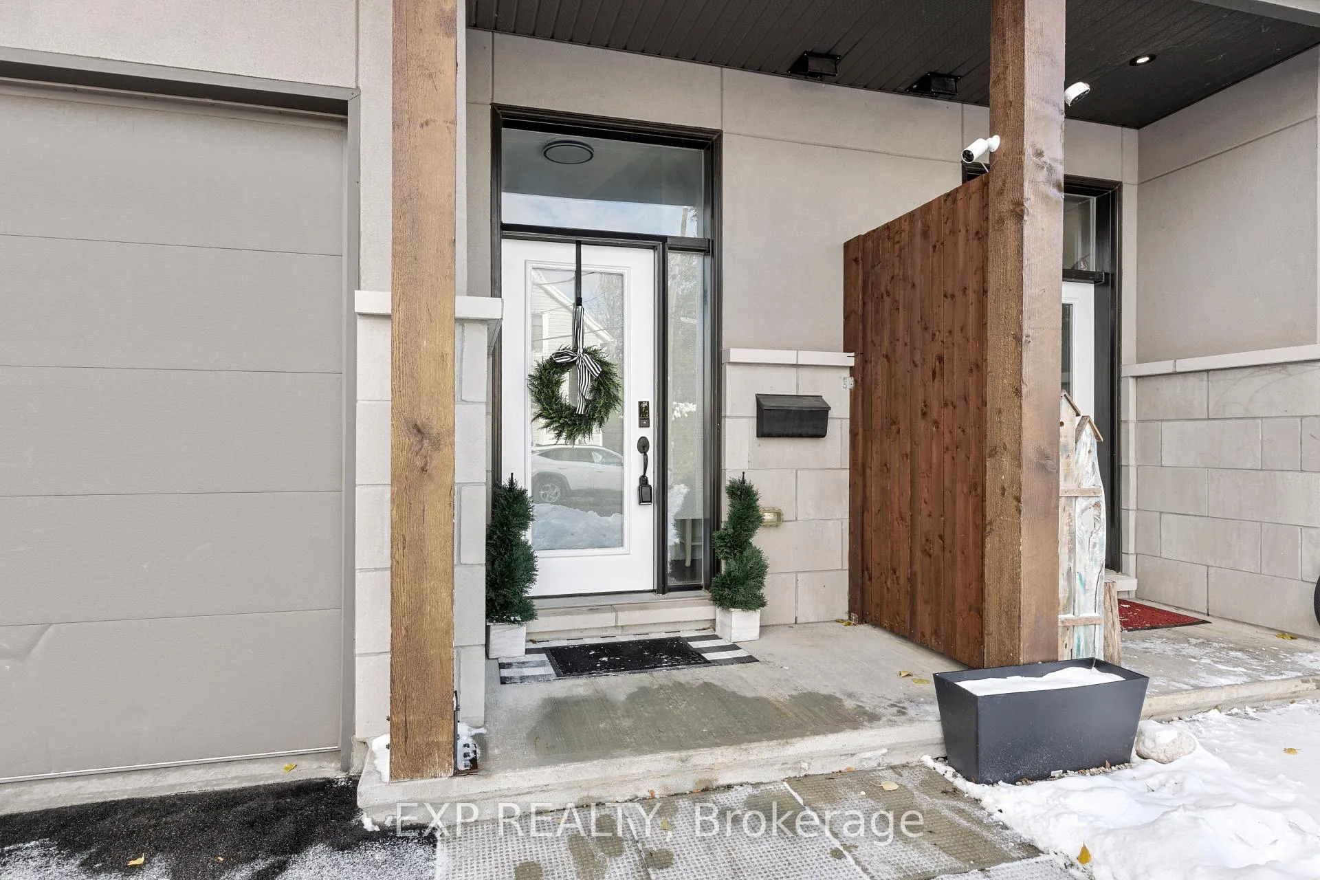 Photo 3 of 12 Charles Street, Carleton Place — HOMEH