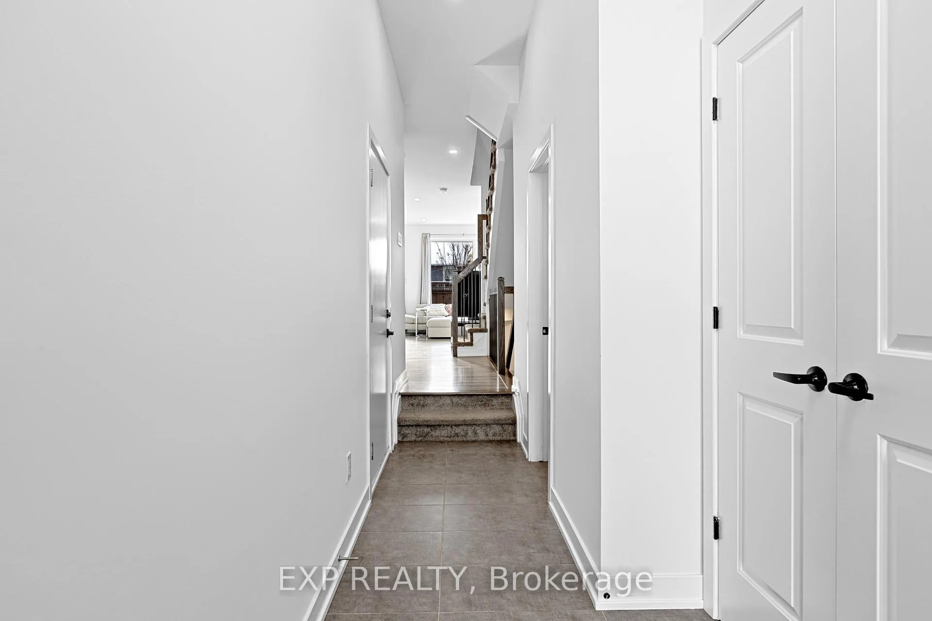 Photo 5 of 12 Charles Street, Carleton Place — HOMEH