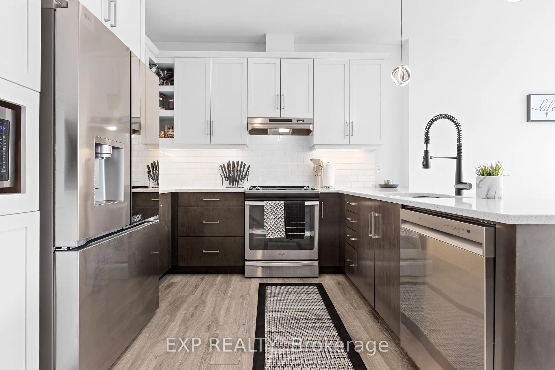 Photo 8 of 12 Charles Street, Carleton Place — HOMEH
