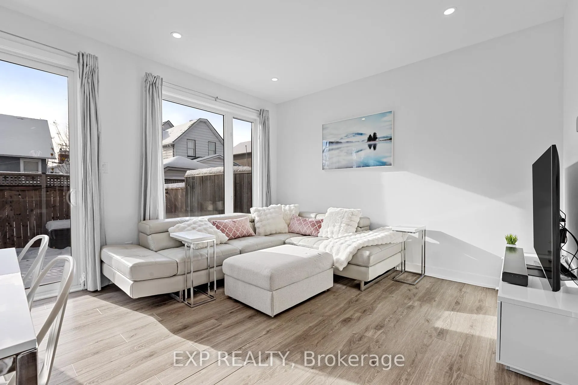 Photo 14 of 12 Charles Street, Carleton Place — HOMEH