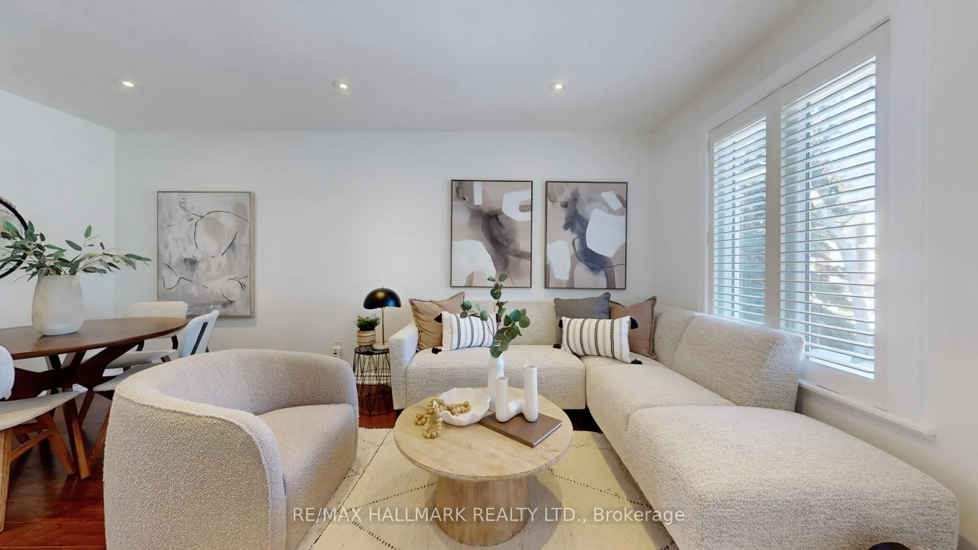 Photo 3 of 15A Myrtle Avenue, Toronto, South Riverdale — HOMEH