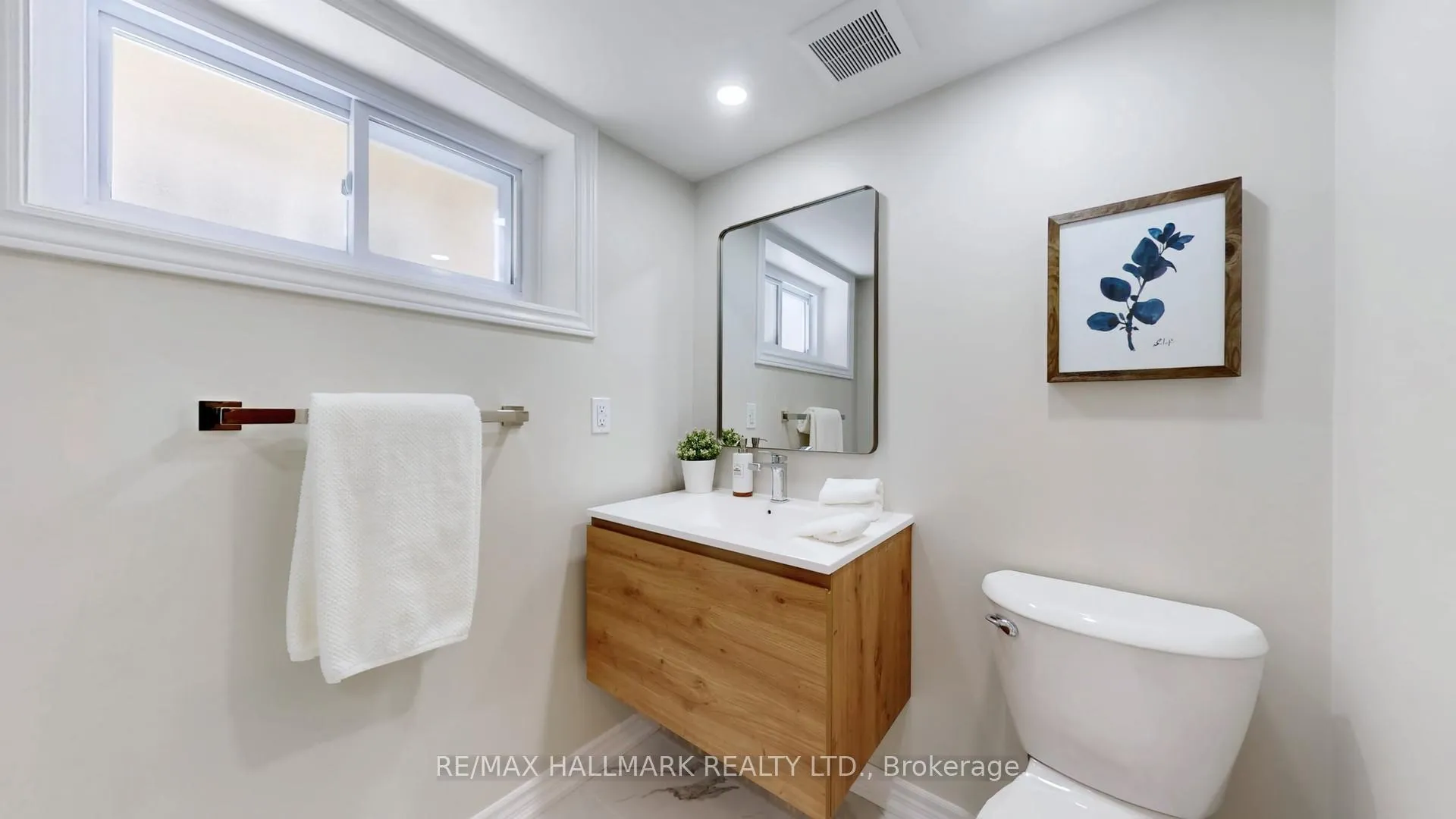 Photo 26 of 15A Myrtle Avenue, Toronto, South Riverdale — HOMEH