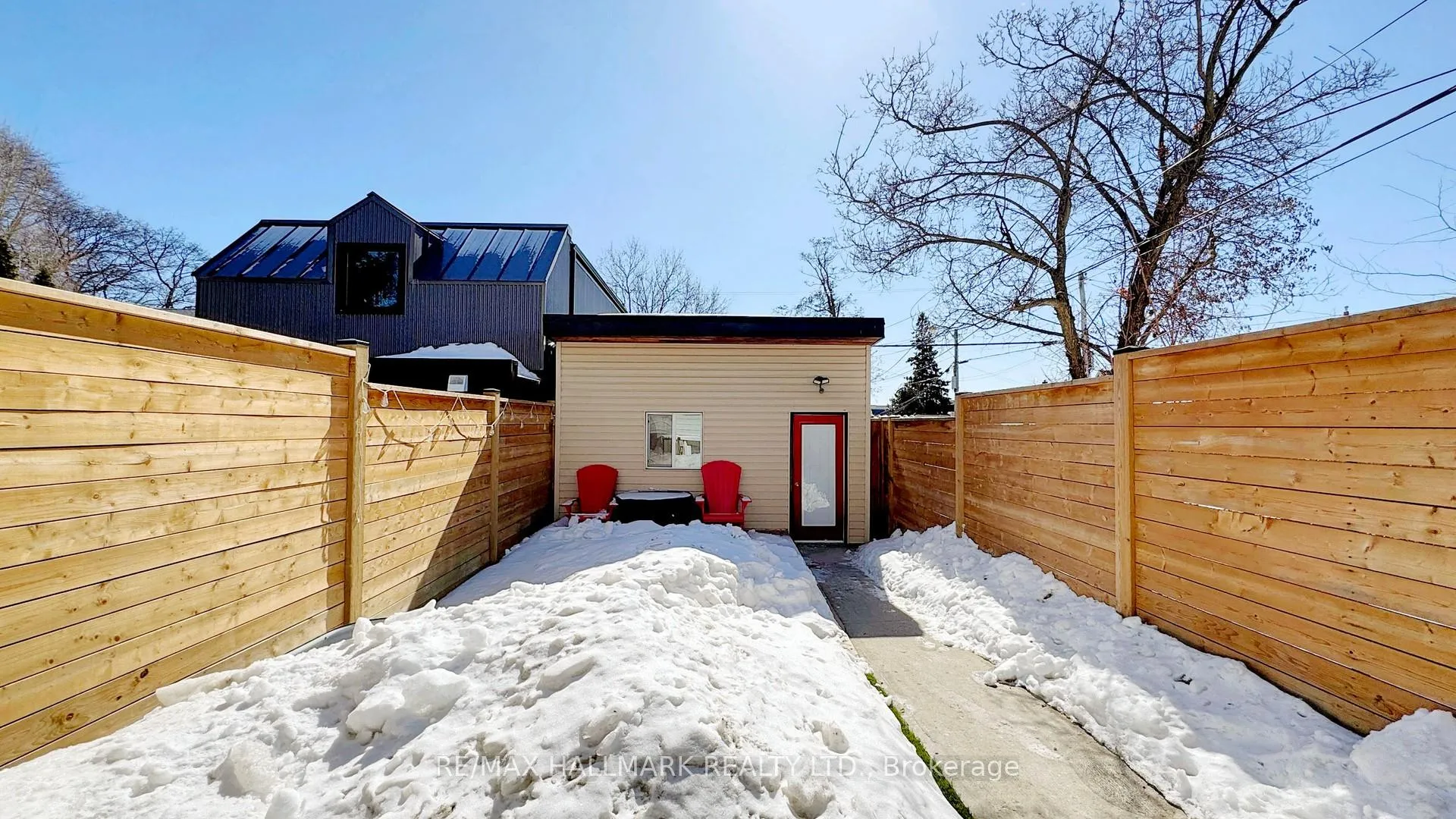 Photo 32 of 15A Myrtle Avenue, Toronto, South Riverdale — HOMEH
