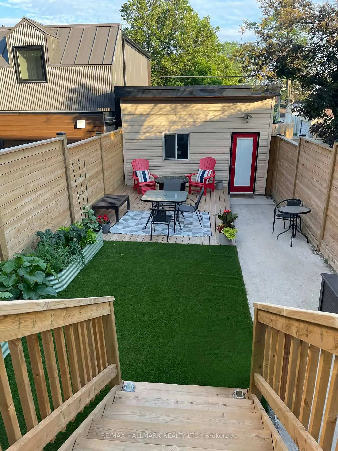Photo 33 of 15A Myrtle Avenue, Toronto, South Riverdale — HOMEH