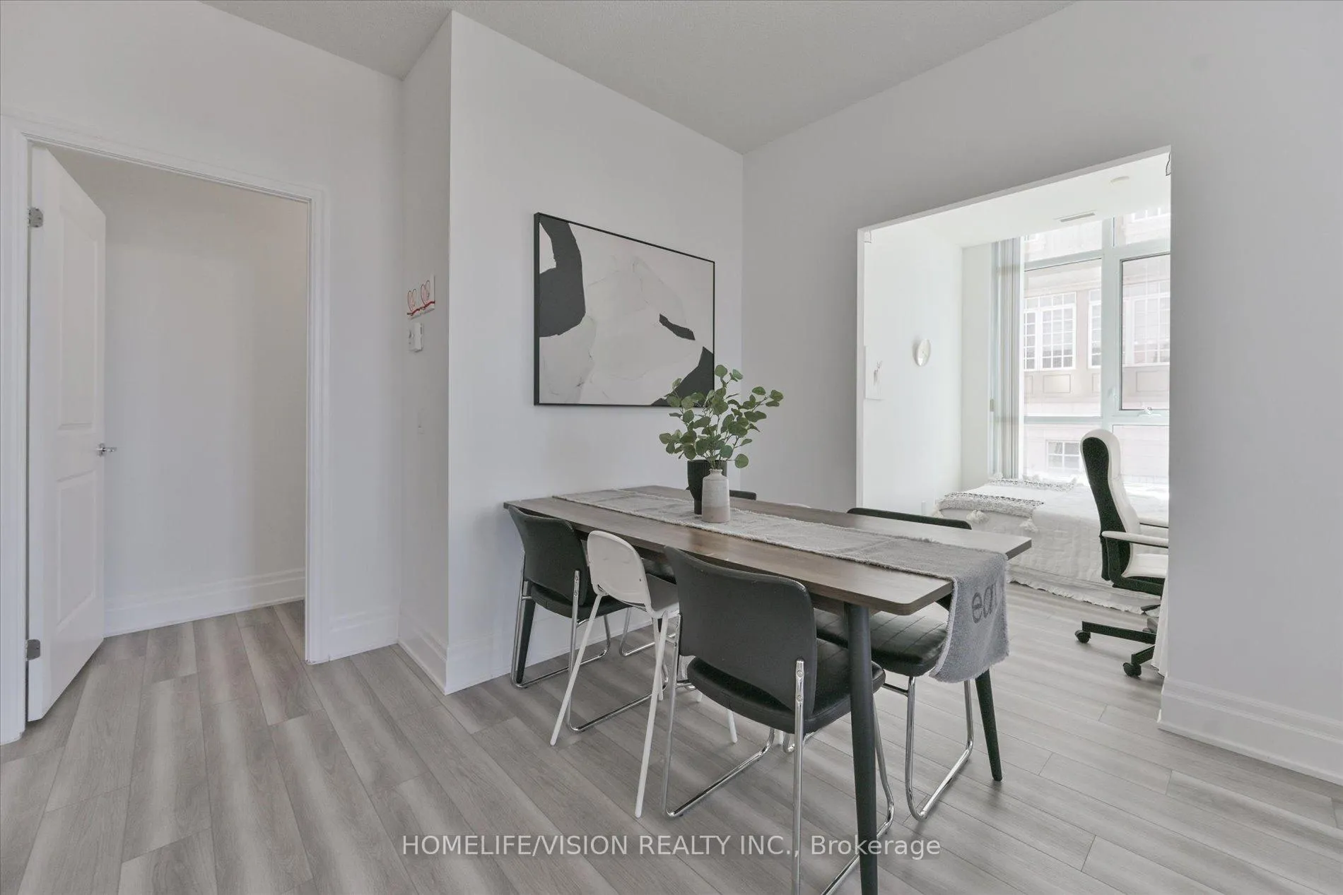 Photo 11 of Unit 101, 151 Upper Duke Crescent, Markham, Unionville — HOMEH