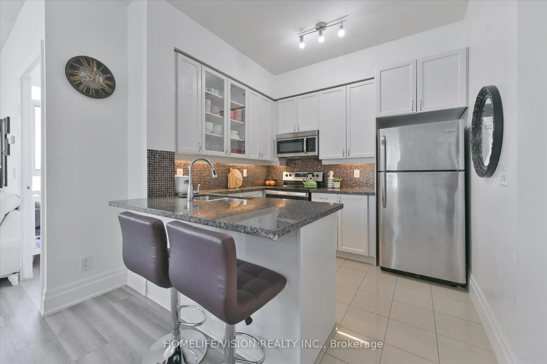 Photo 12 of Unit 101, 151 Upper Duke Crescent, Markham, Unionville — HOMEH