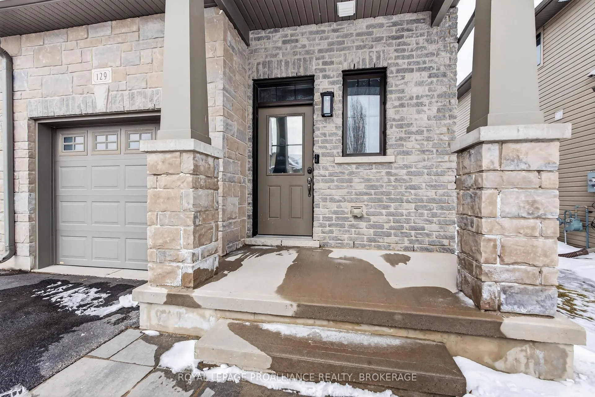 Photo 2 of 129 Simurda Court, Loyalist, Amherstview — HOMEH