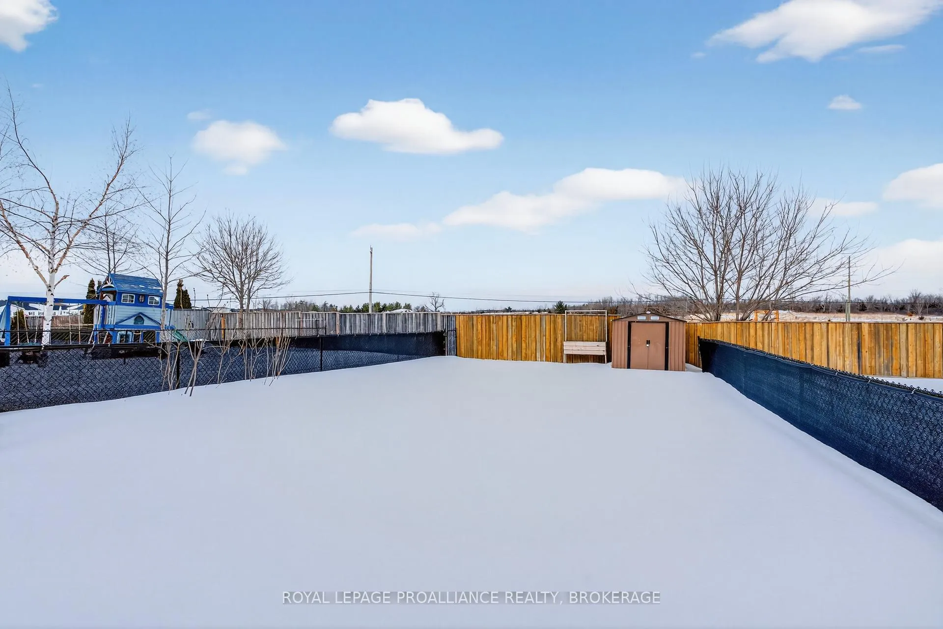 Photo 30 of 129 Simurda Court, Loyalist, Amherstview — HOMEH