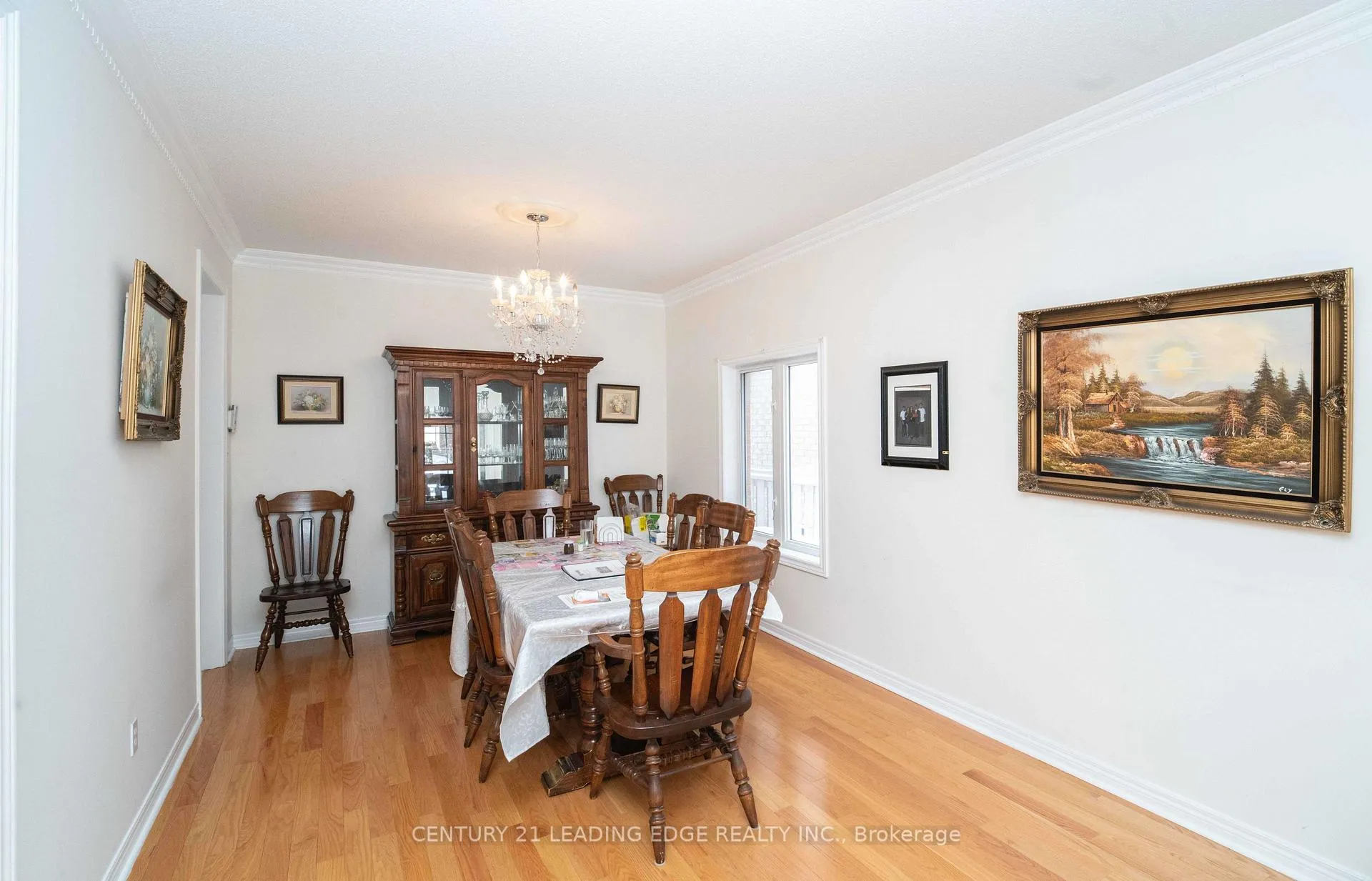 Photo 5 of 21 Summerlea Street, Markham, Middlefield — HOMEH