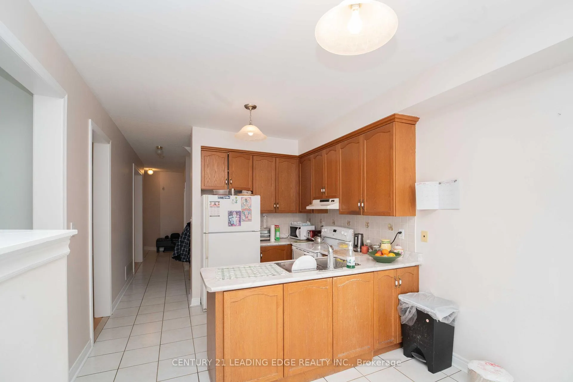 Photo 9 of 21 Summerlea Street, Markham, Middlefield — HOMEH
