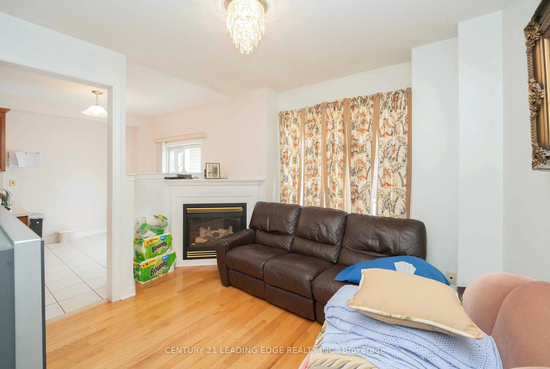Photo 12 of 21 Summerlea Street, Markham, Middlefield — HOMEH