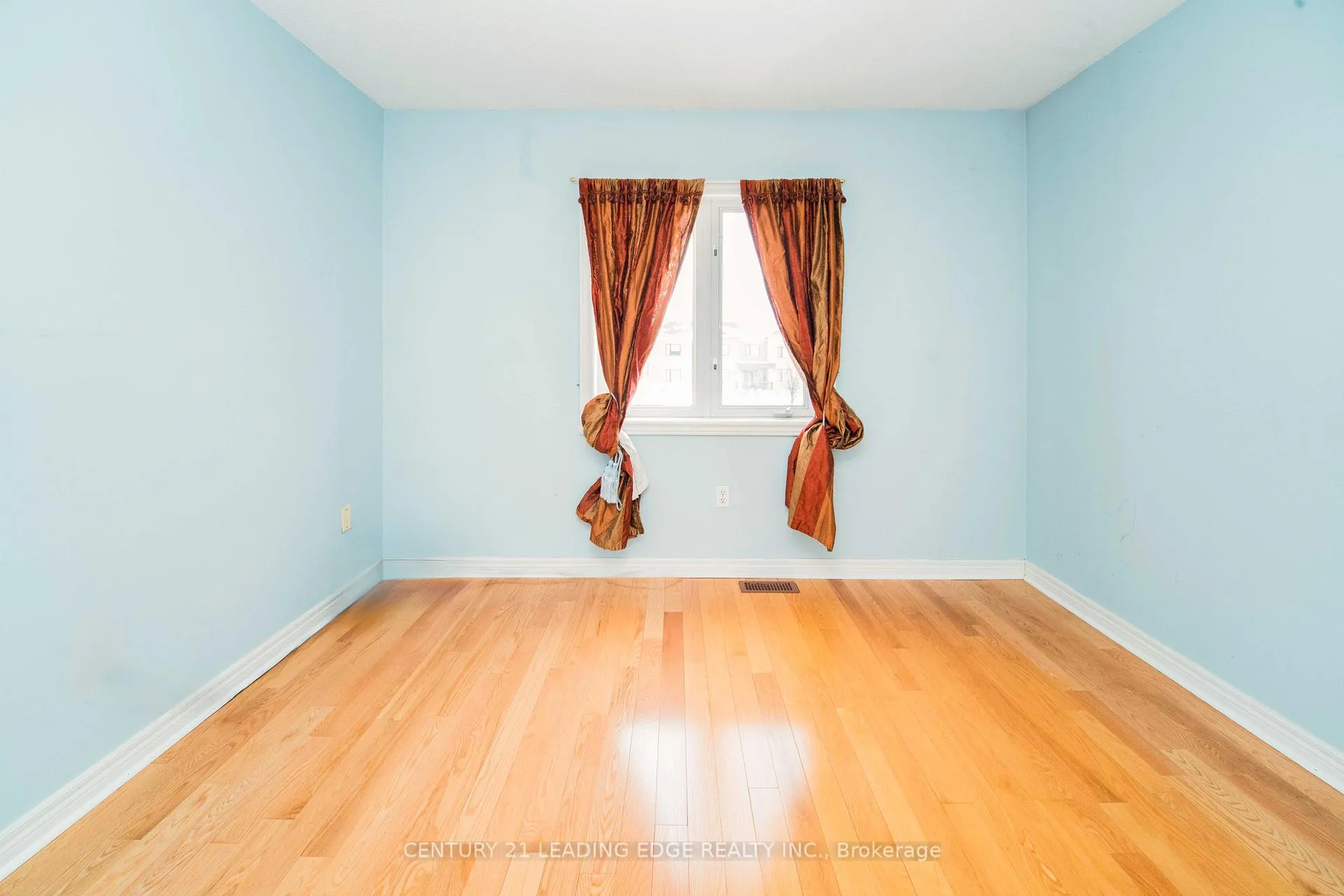Photo 35 of 21 Summerlea Street, Markham, Middlefield — HOMEH