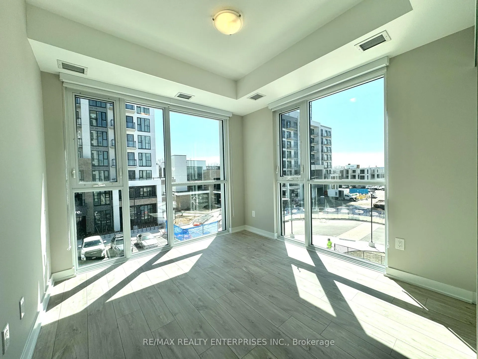 Photo 10 of Unit 315, 770 Whitlock Avenue, Milton, Cobban — HOMEH